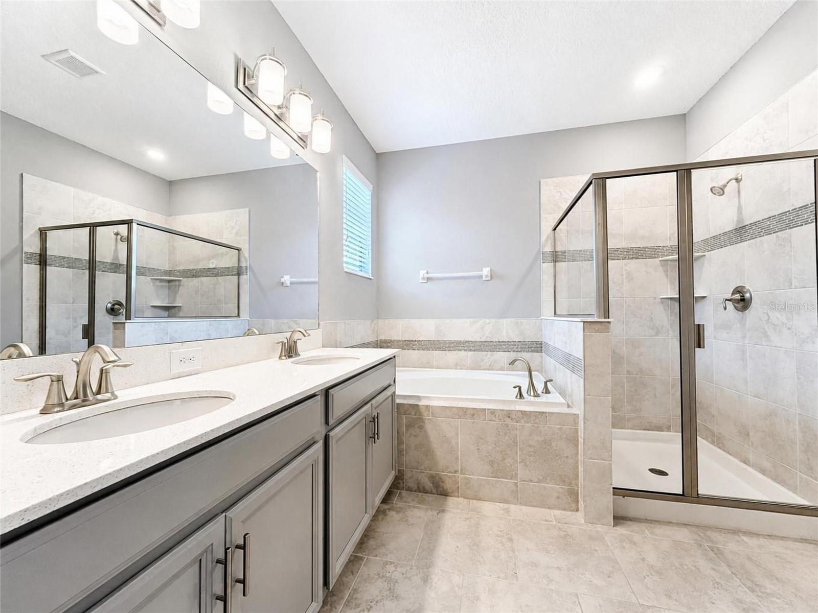 Primary Bath - 2220 BARRINGTON LOOP, DAVENPORT