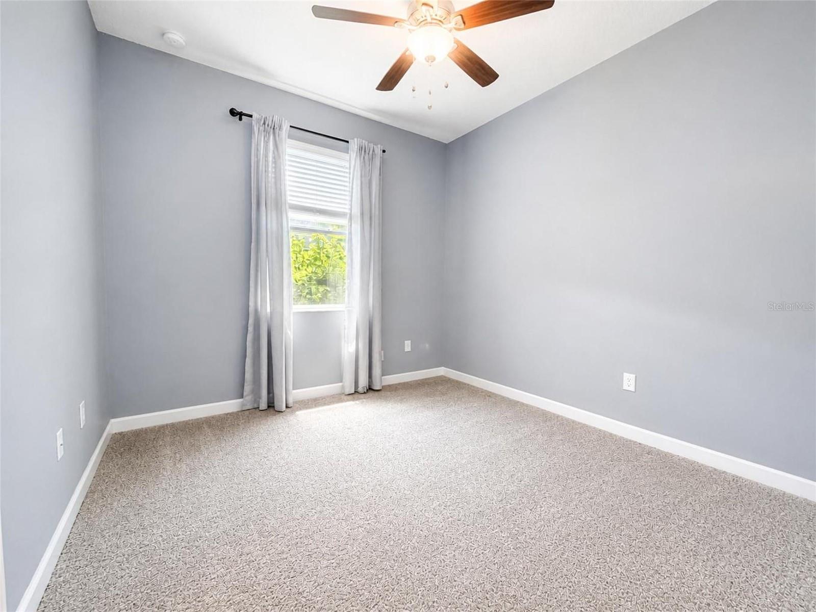 Bed 2 - 2220 BARRINGTON LOOP, DAVENPORT