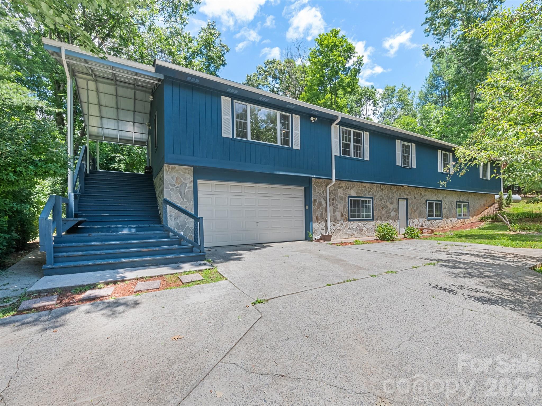 Single Family Residence at 18 Bran Rick Lane, Arden, photo 3 of 42