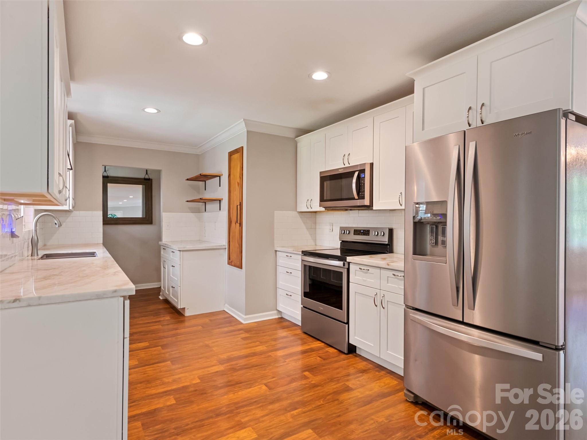 Single Family Residence at 18 Bran Rick Lane, Arden, photo 11 of 42