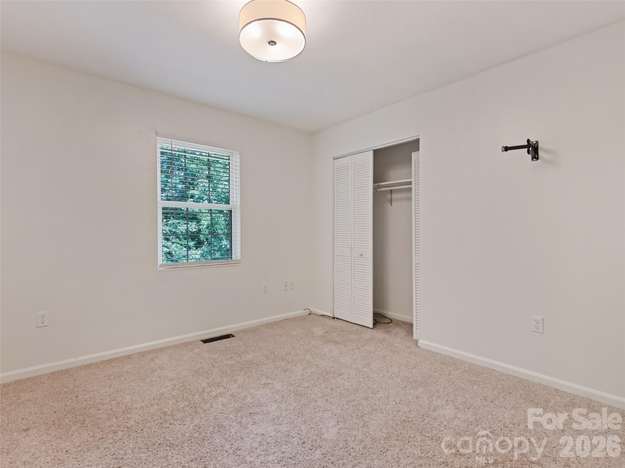 Single Family Residence at 18 Bran Rick Lane, Arden, photo 16 of 42