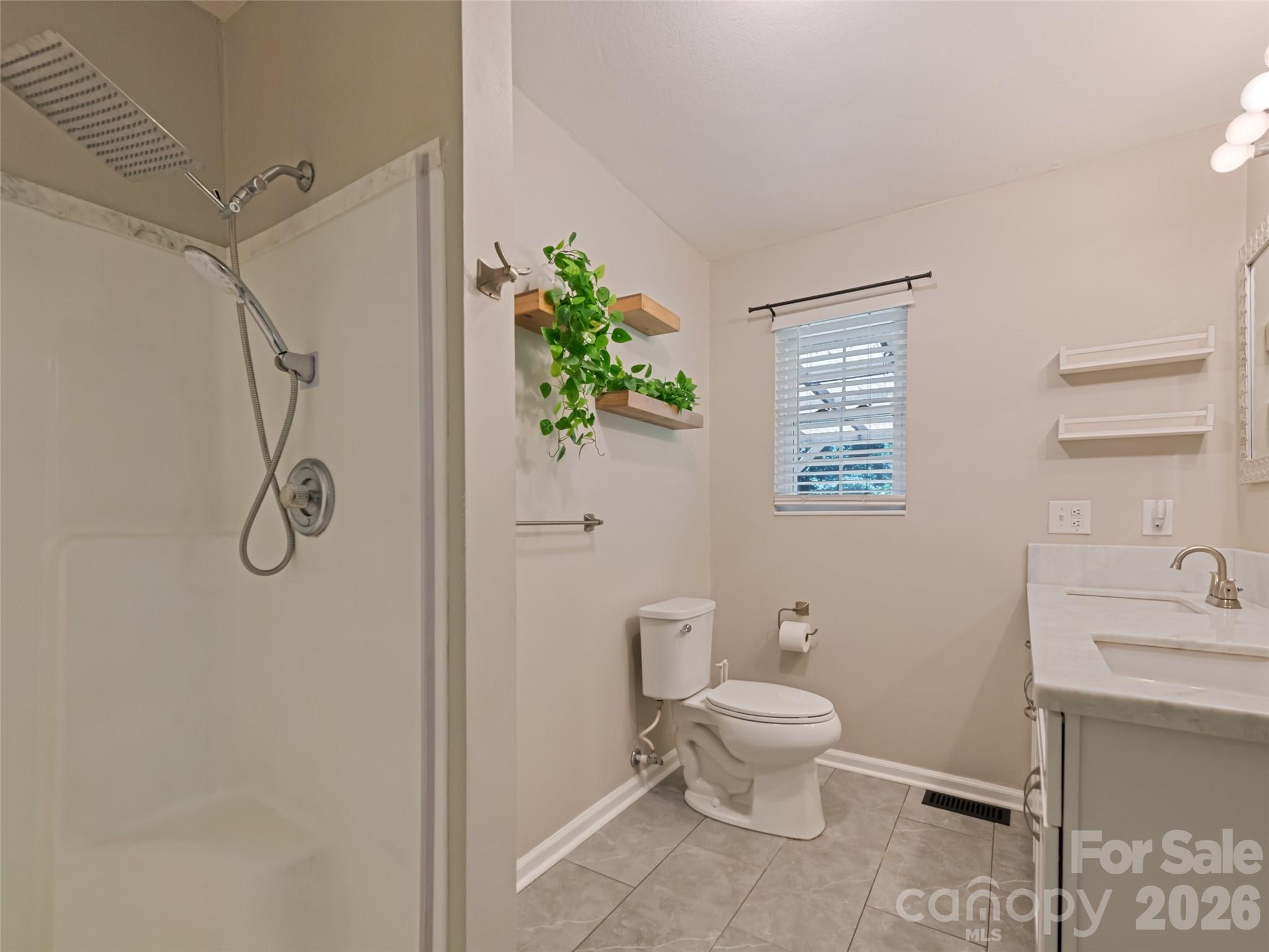 Single Family Residence at 18 Bran Rick Lane, Arden, photo 25 of 42