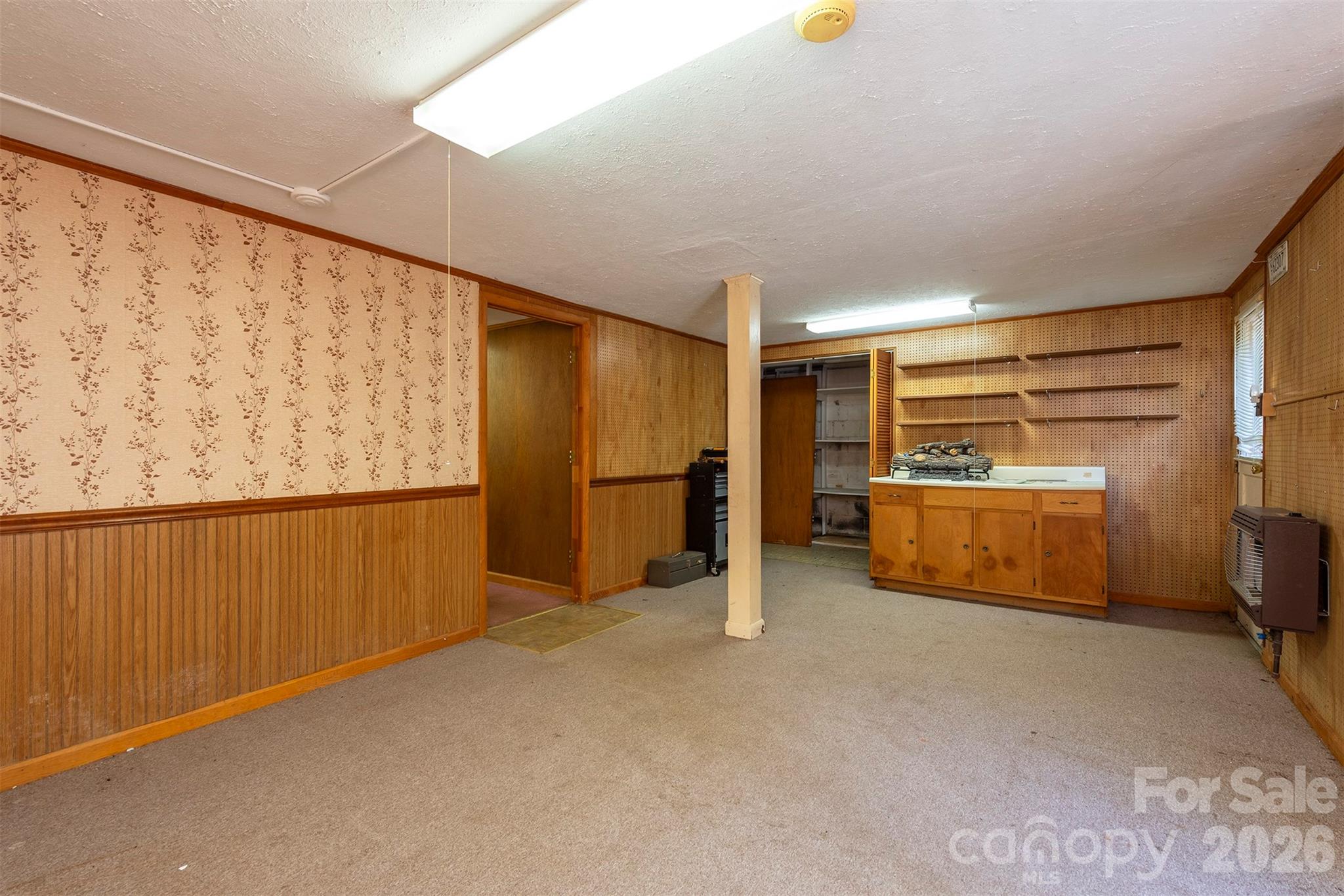 Single Family Residence at 637 Fisher Lane, Marshall, photo 28 of 28