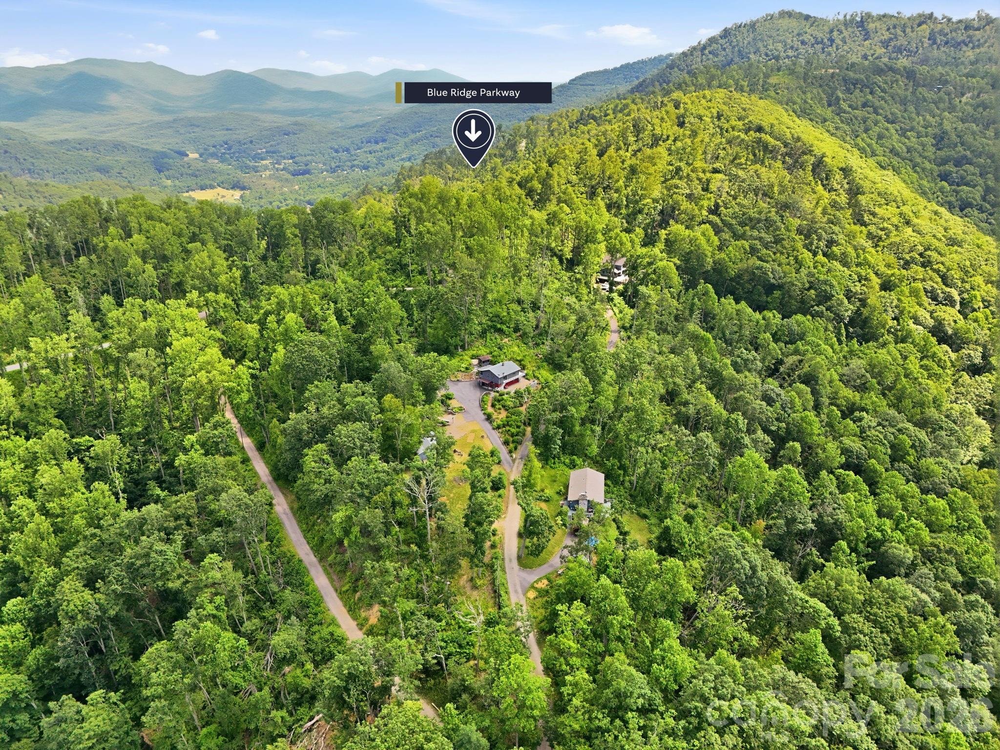 Single Family Residence at 854 Ox Creek Crest Lane, Weaverville, photo 9 of 43