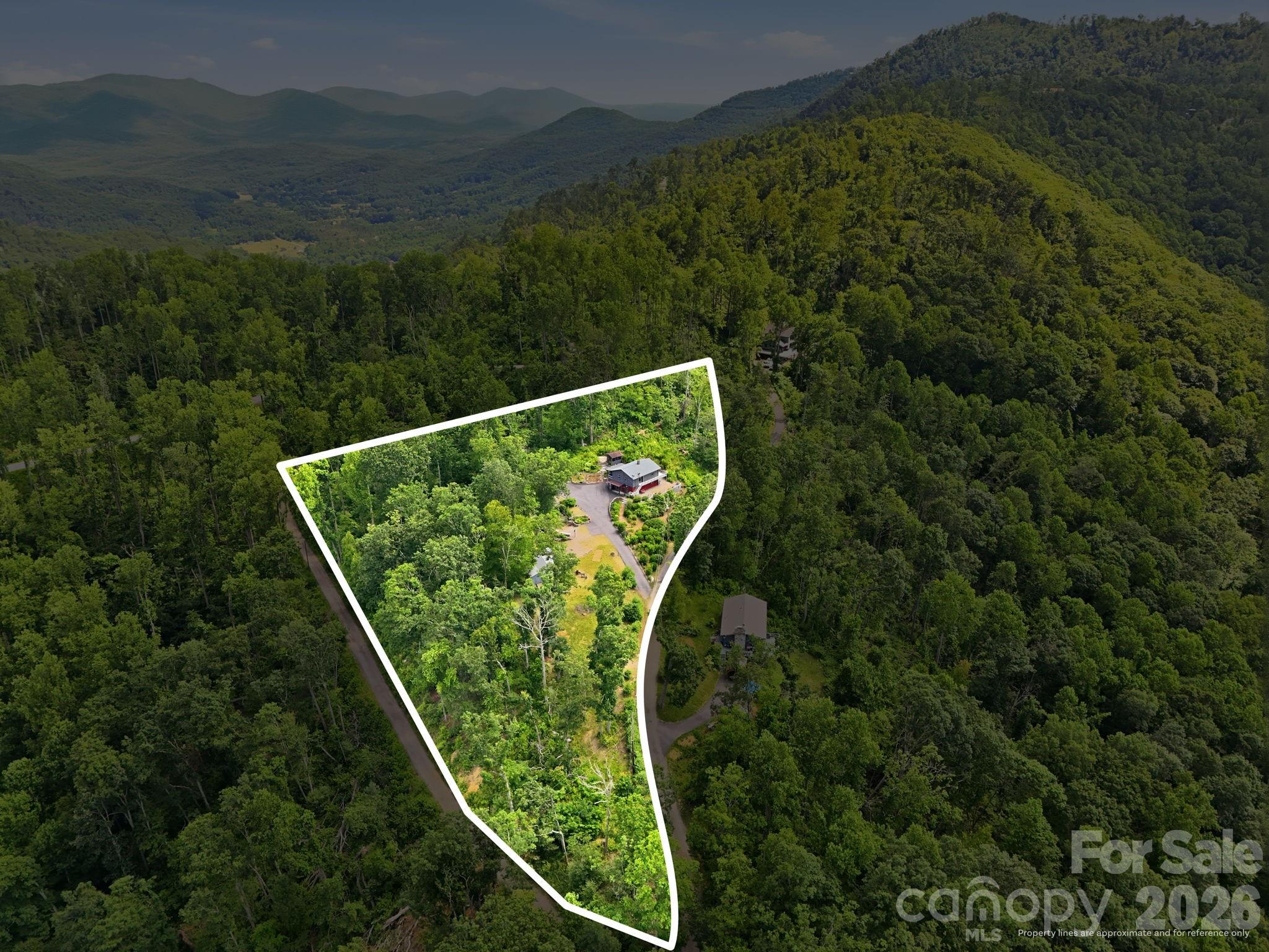Single Family Residence at 854 Ox Creek Crest Lane, Weaverville, photo 10 of 43