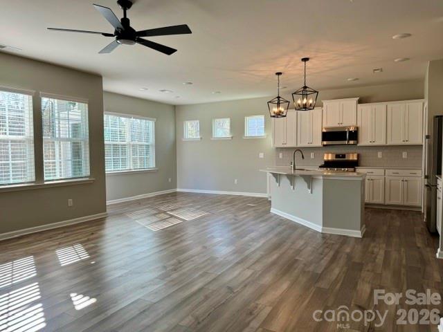 Single Family Residence at 190 Tackle Box Drive, Troutman, photo 8 of 41