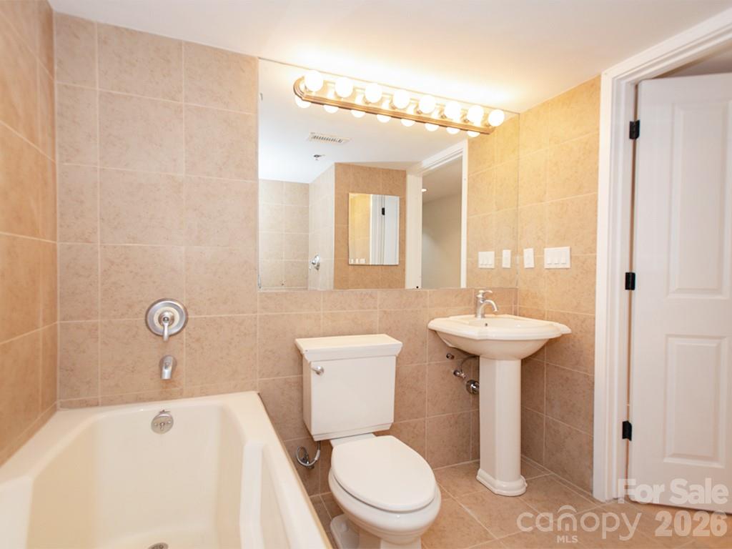 Condominium at 37 Hiawassee Street, Asheville, photo 14 of 22