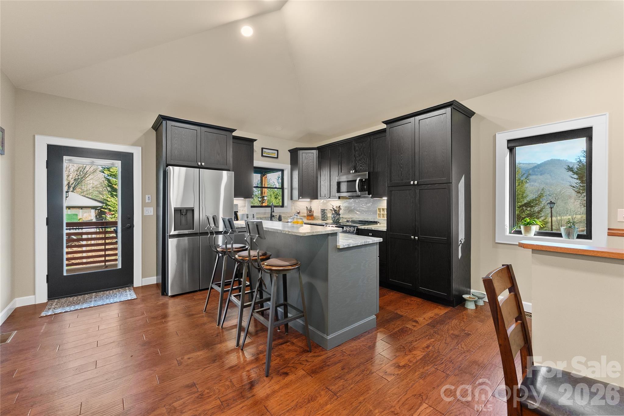 Single Family Residence at 47 Winghaven Heights, Waynesville, photo 4 of 22