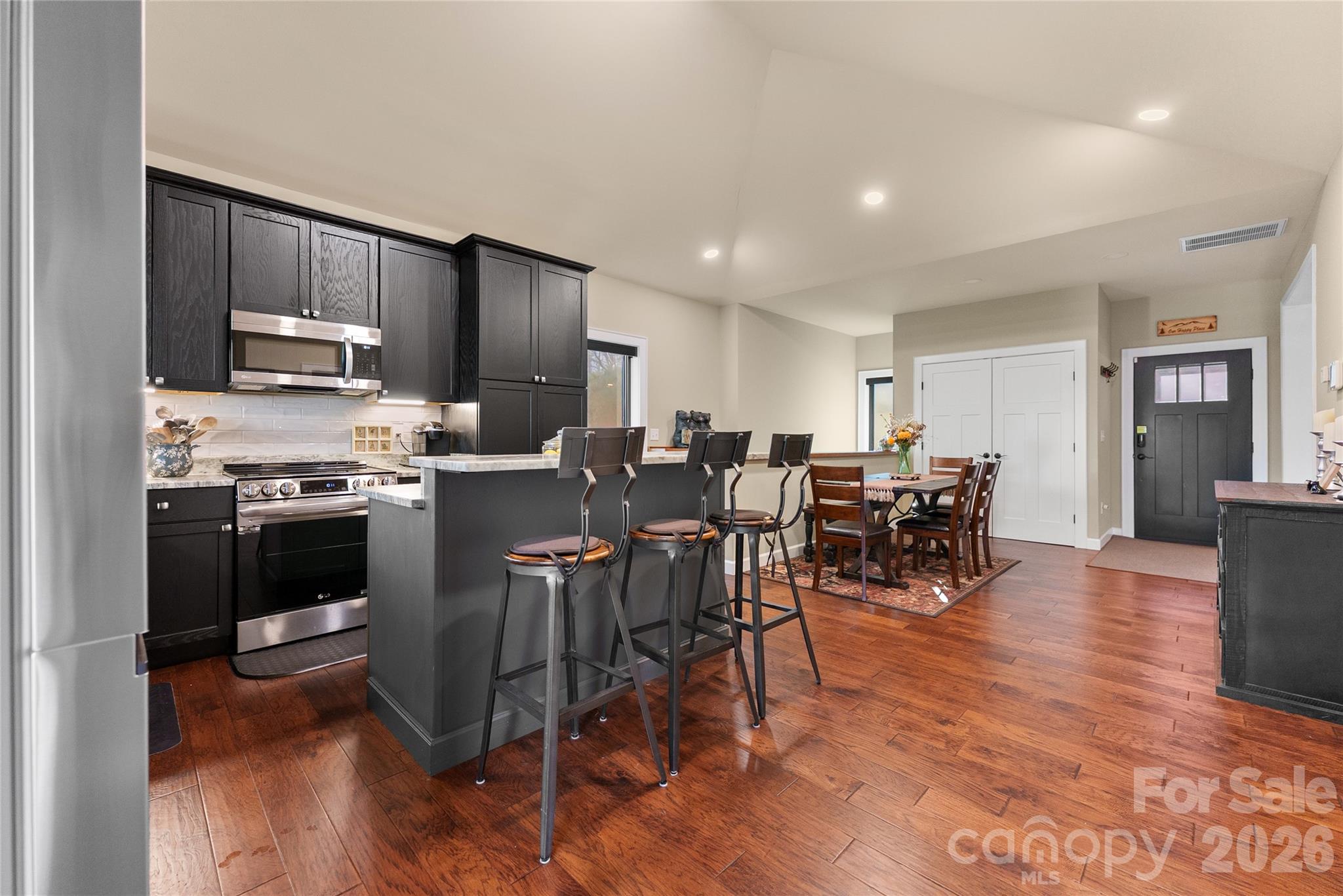 Single Family Residence at 47 Winghaven Heights, Waynesville, photo 5 of 22