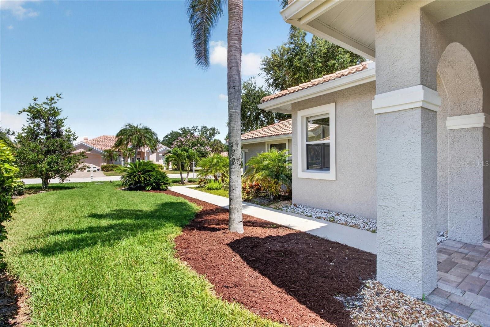 Single Family Residence at 6726 HICKORY HAMMOCK CIR, BRADENTON, photo 10 of 77