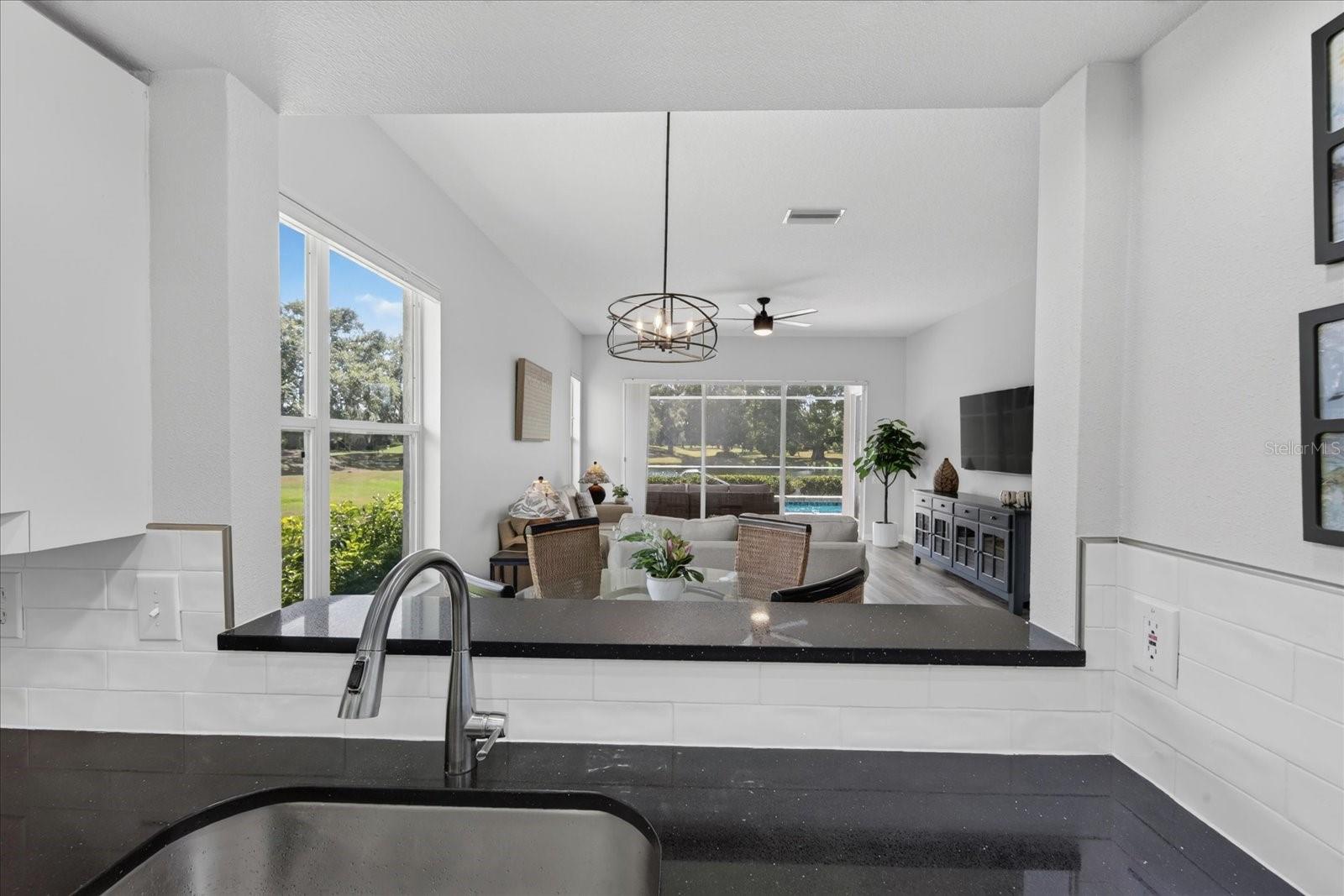 Single Family Residence at 6726 HICKORY HAMMOCK CIR, BRADENTON, photo 23 of 77