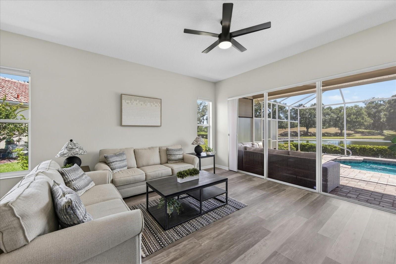 Single Family Residence at 6726 HICKORY HAMMOCK CIR, BRADENTON, photo 37 of 77