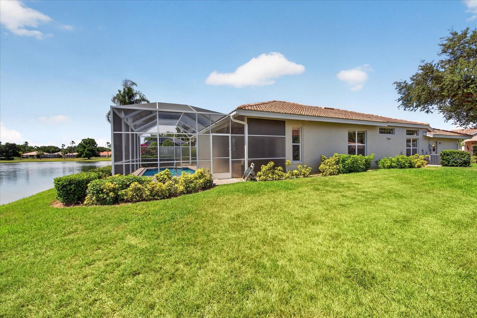 Single Family Residence at 6726 HICKORY HAMMOCK CIR, BRADENTON, photo 75 of 77