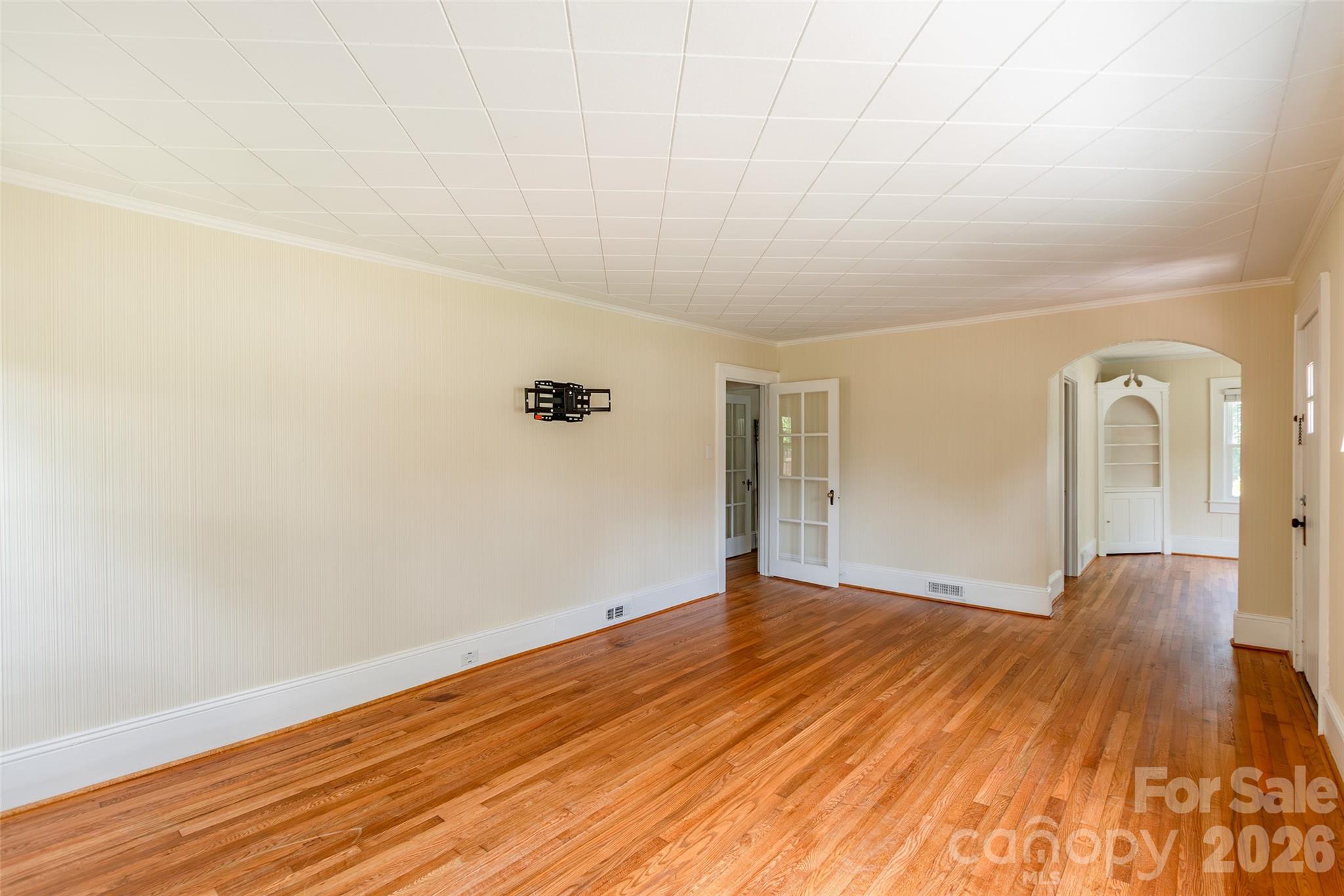 Single Family Residence at 168 Park Street, Statesville, photo 10 of 27