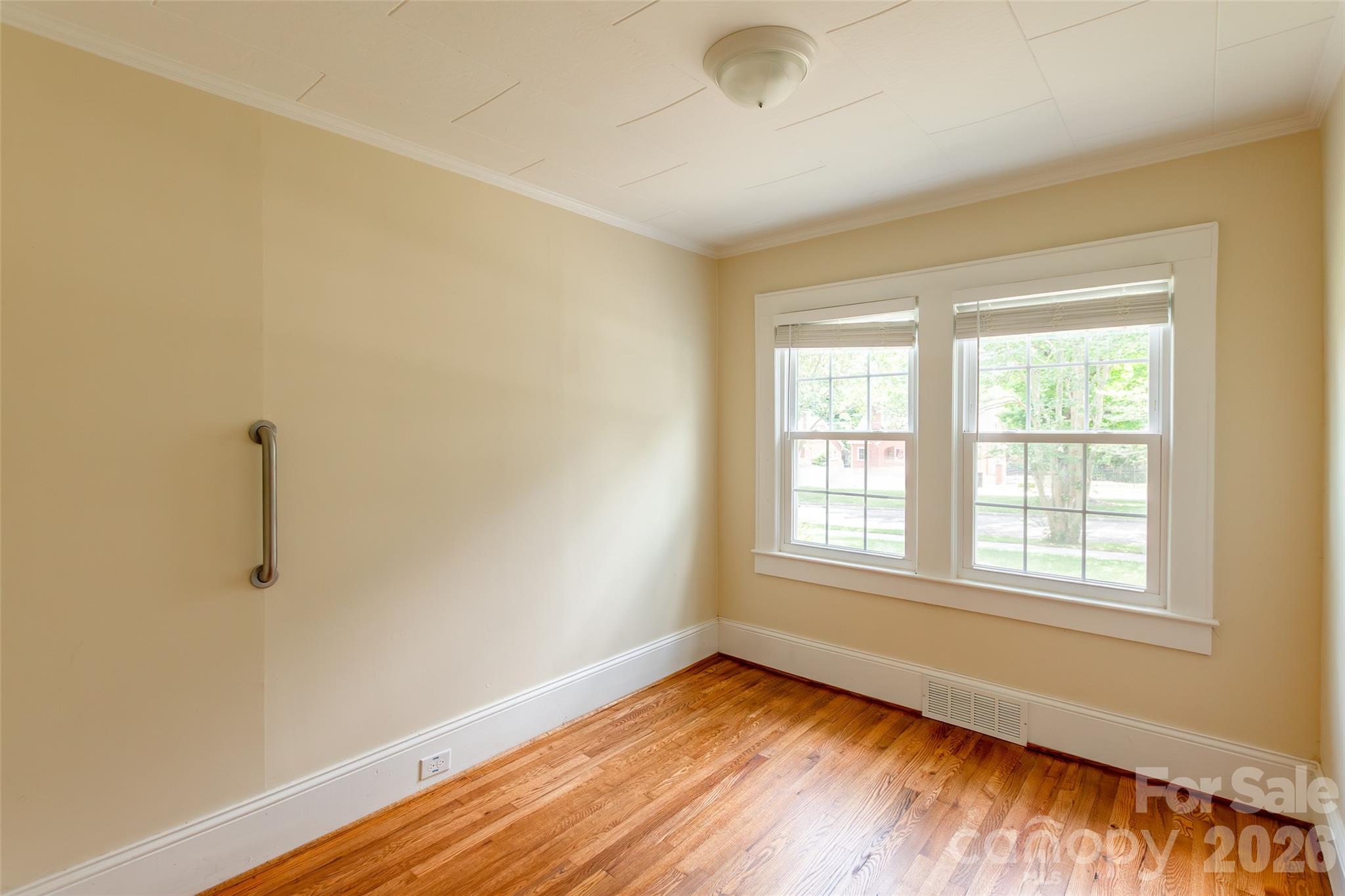 Single Family Residence at 168 Park Street, Statesville, photo 19 of 27