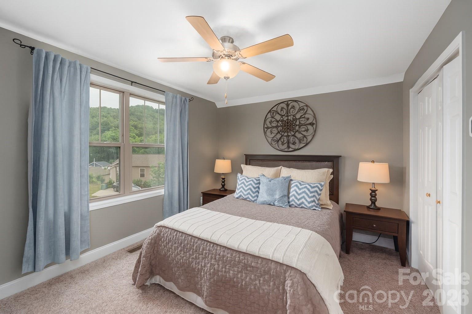 Virtually staged front bedroom - 5 Declan Drive, Weaverville
