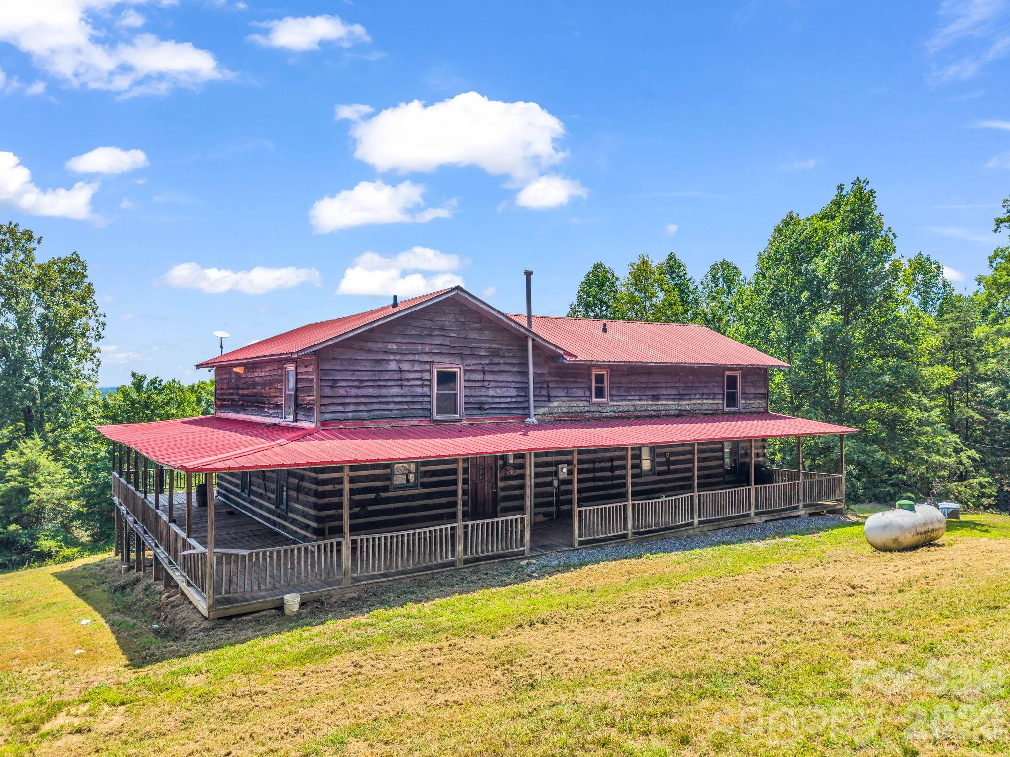 Single Family Residence at 156 Carpenters Knob Drive, Lawndale, photo 2 of 48