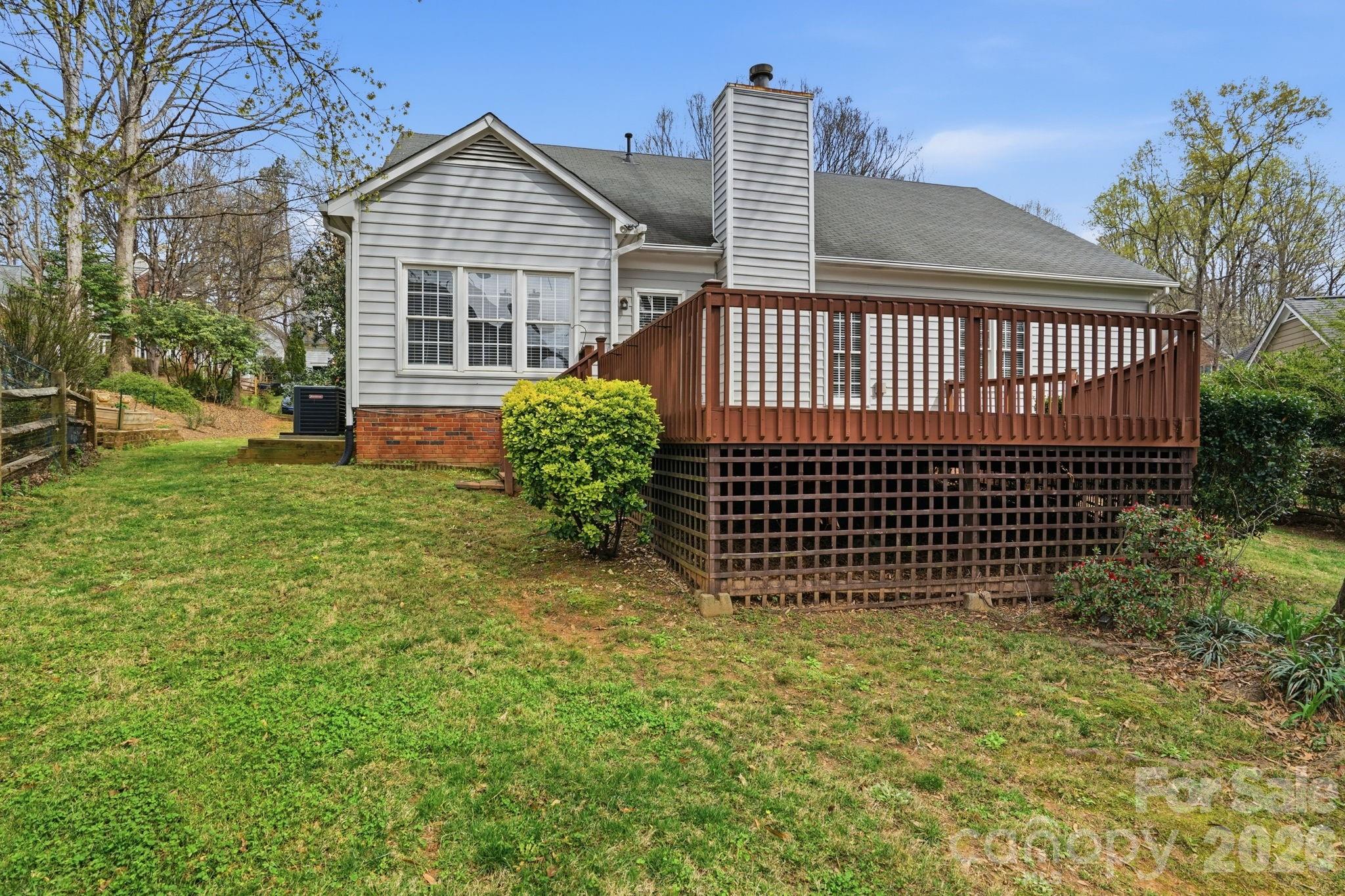 Single Family Residence at 15733 Berryfield Street, Huntersville, photo 44 of 46