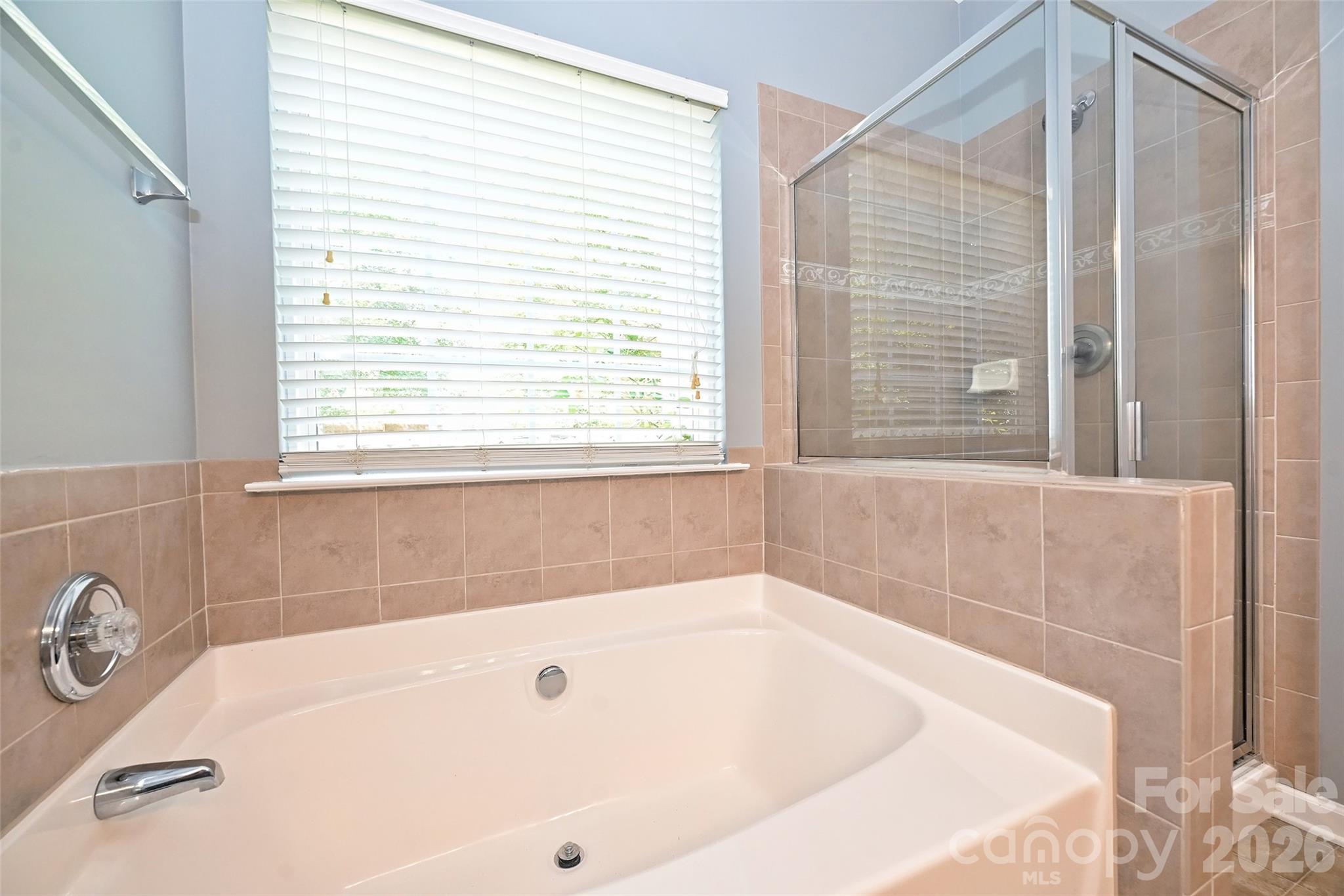 Single Family Residence at 1549 Hammond Drive, Matthews, photo 18 of 28