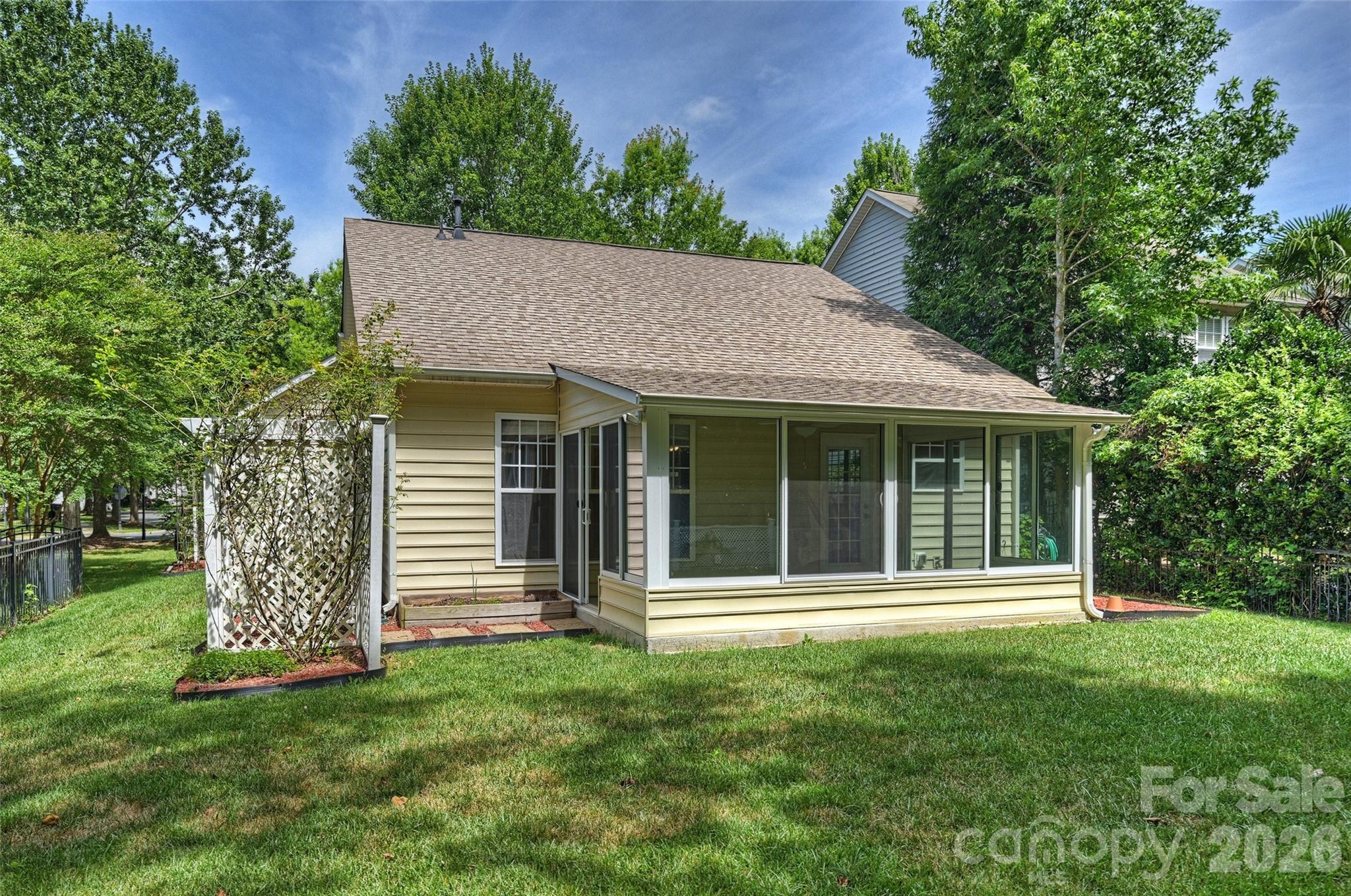 Single Family Residence at 1549 Hammond Drive, Matthews, photo 27 of 28