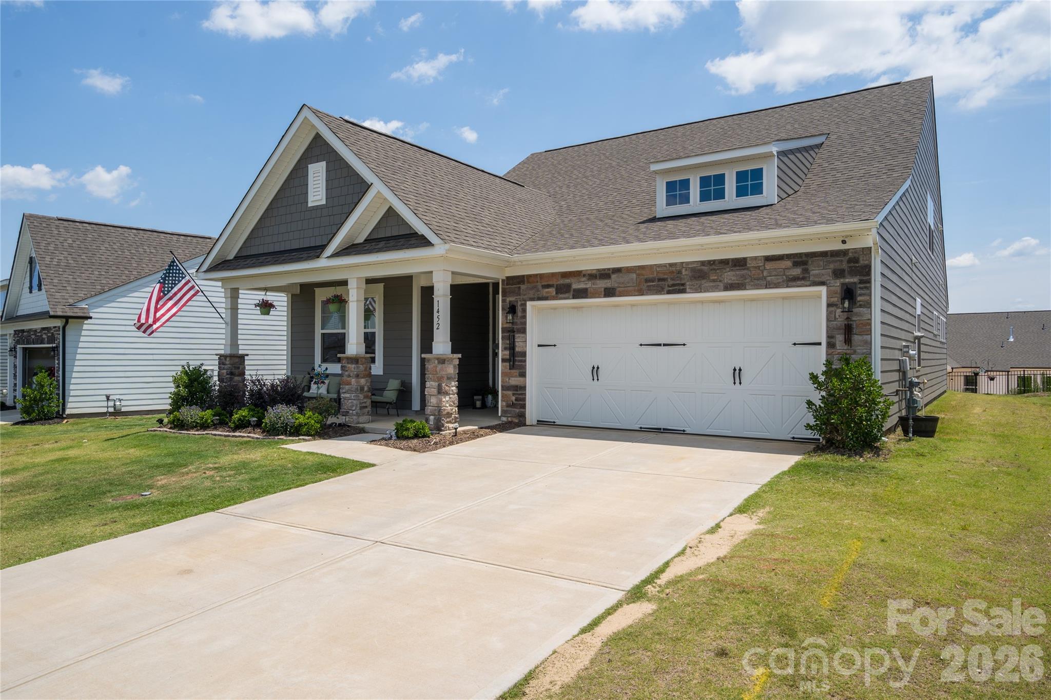 Single Family Residence at 1452 Ardmore Drive, Sherrills Ford, photo 2 of 35