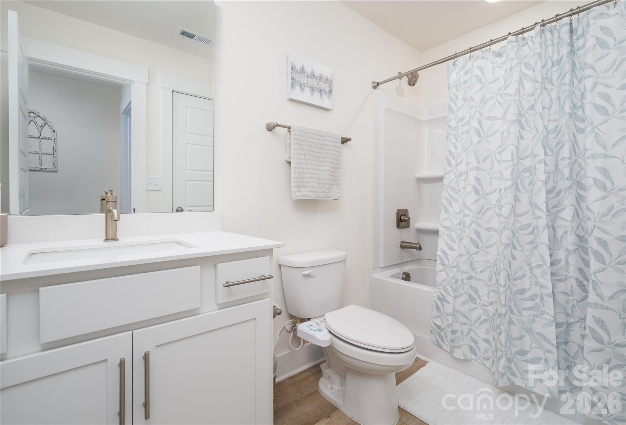 Single Family Residence at 1452 Ardmore Drive, Sherrills Ford, photo 24 of 35