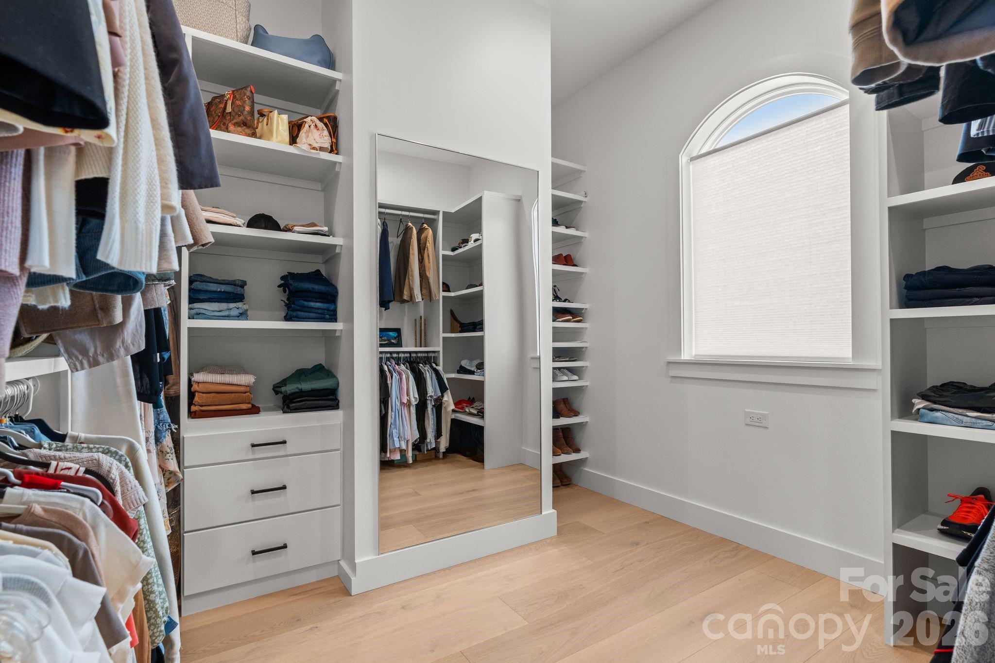 His & Hers Closet - 7 Temujin Drive, Leicester