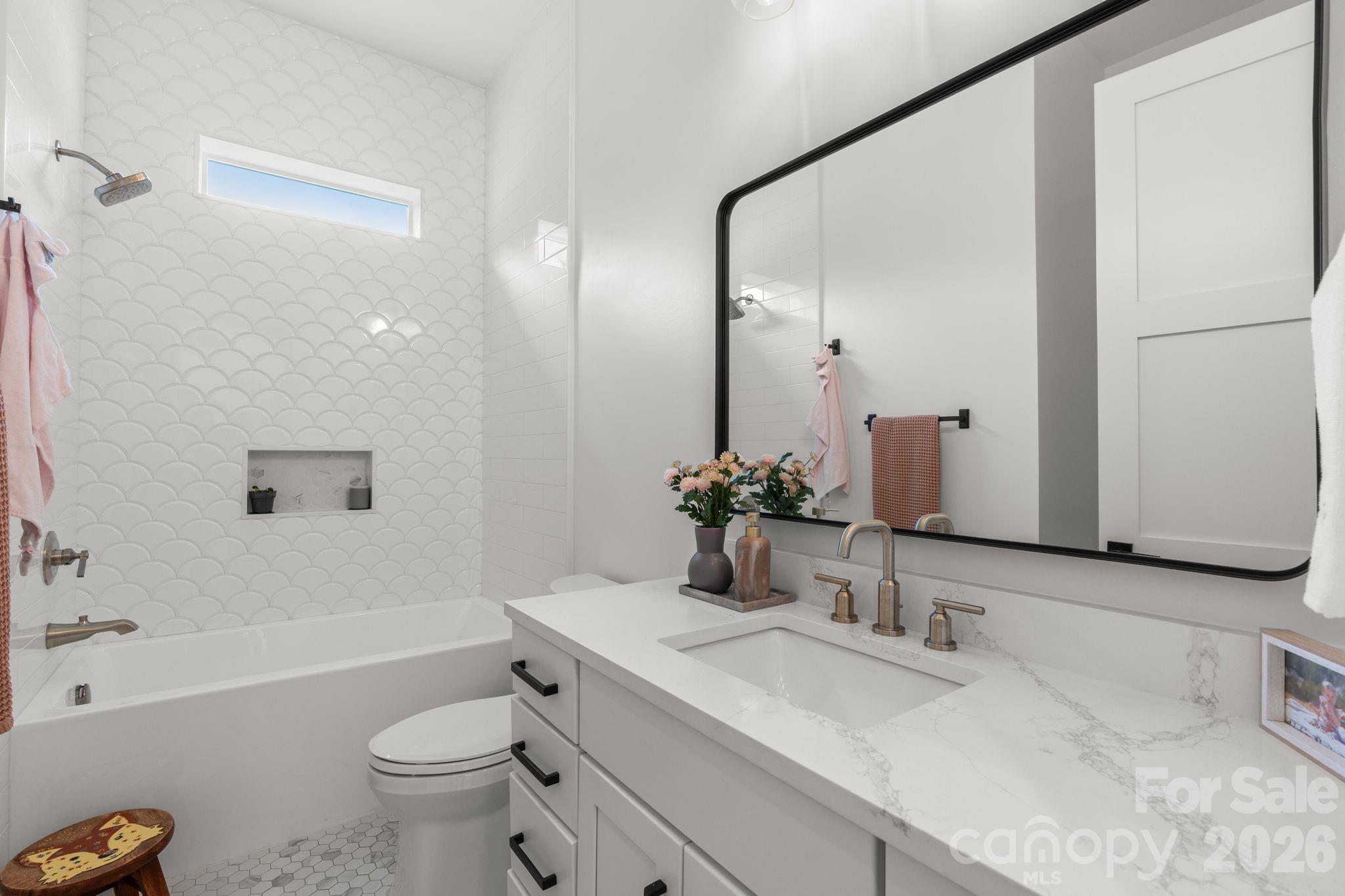 2nd Bathroom on the Main Level - 7 Temujin Drive, Leicester