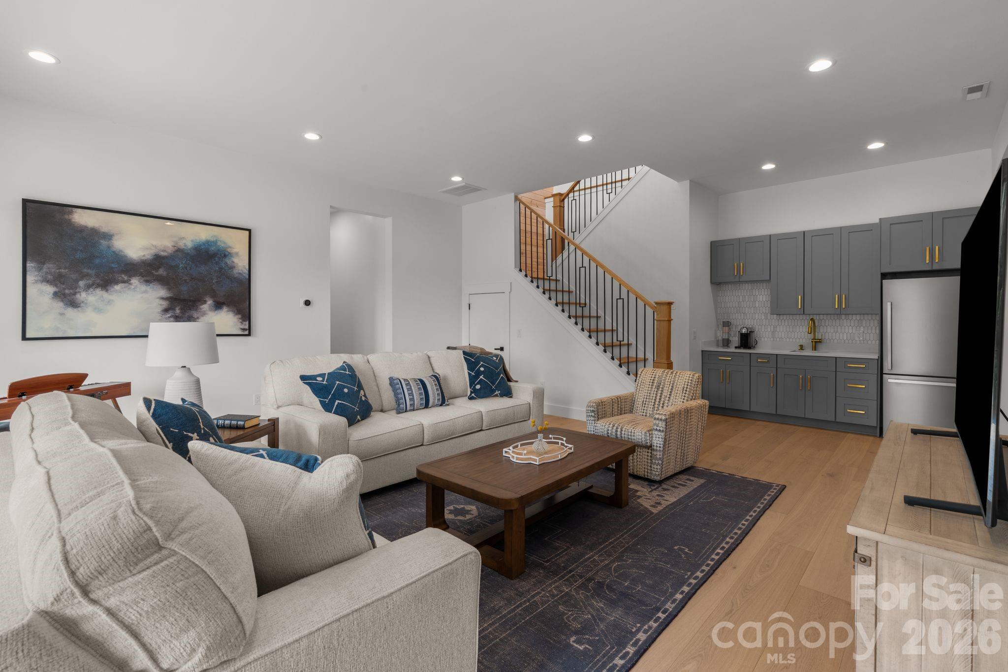 Basement Living Room & 2nd Kitchenette - 7 Temujin Drive, Leicester