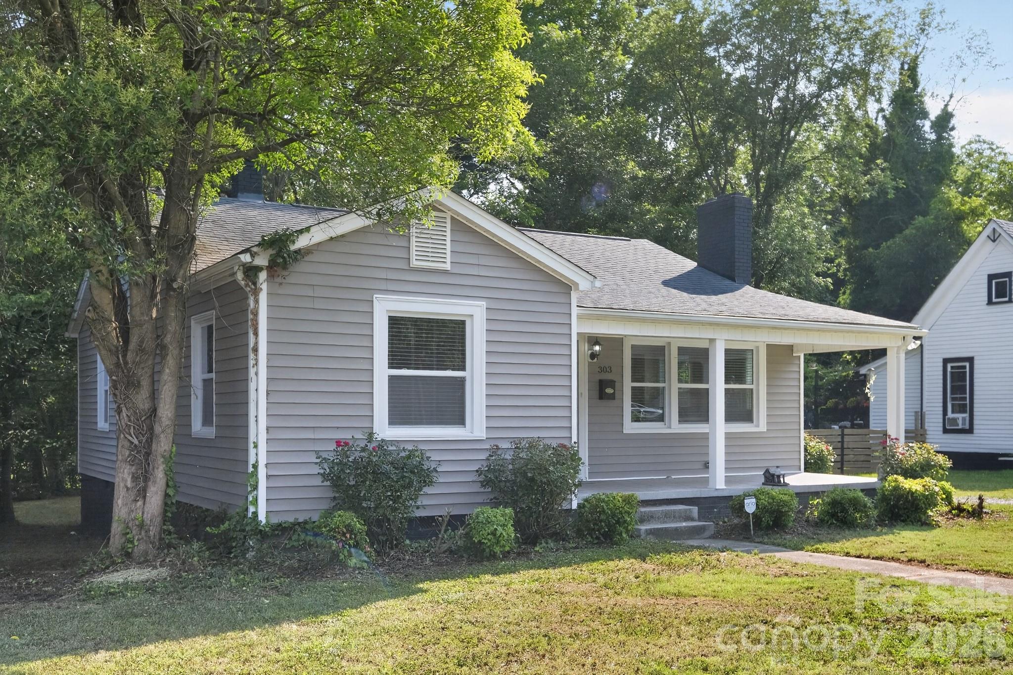 Single Family Residence at 303 W Ketchie Street, China Grove, photo 9 of 31