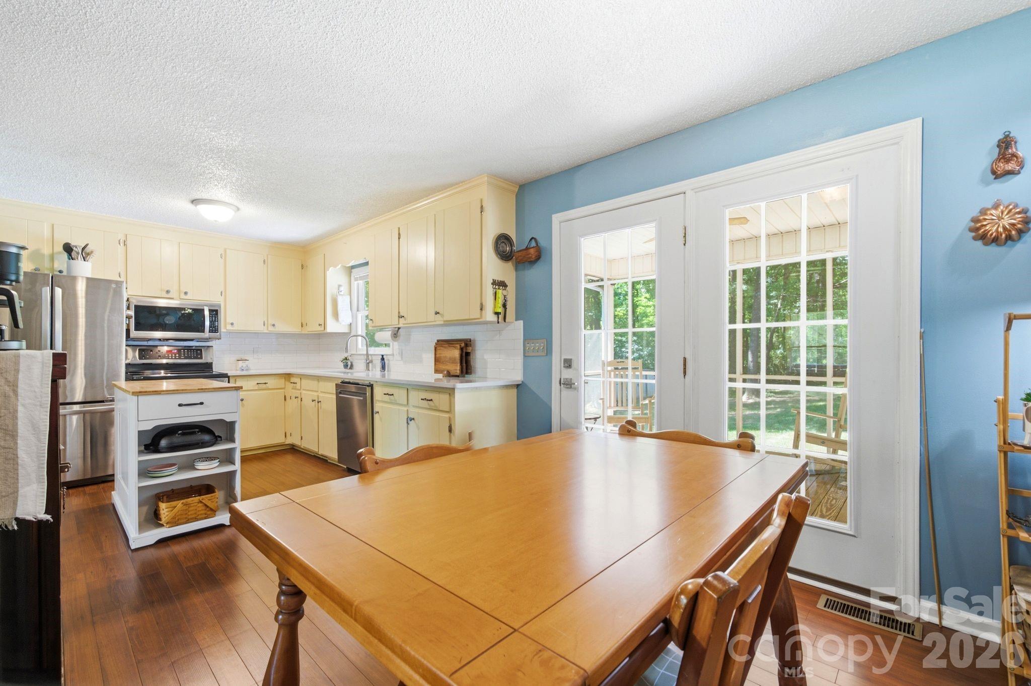 dining - 1949 Ridge Road, Clover