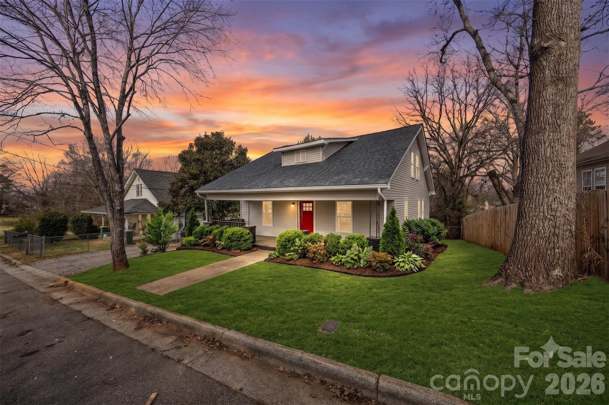 934 Cherry Street