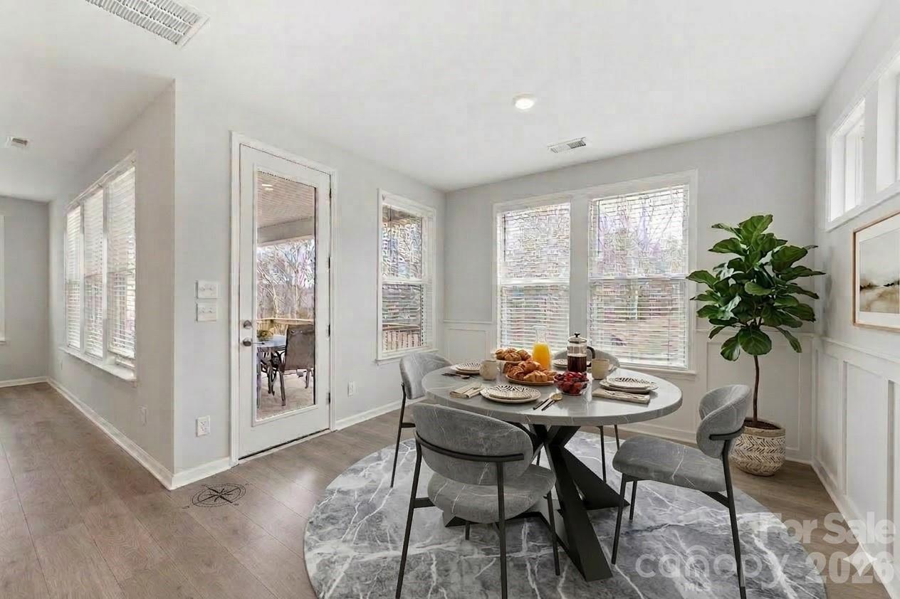 virtually staged - 346 W Waterlynn Road, Mooresville