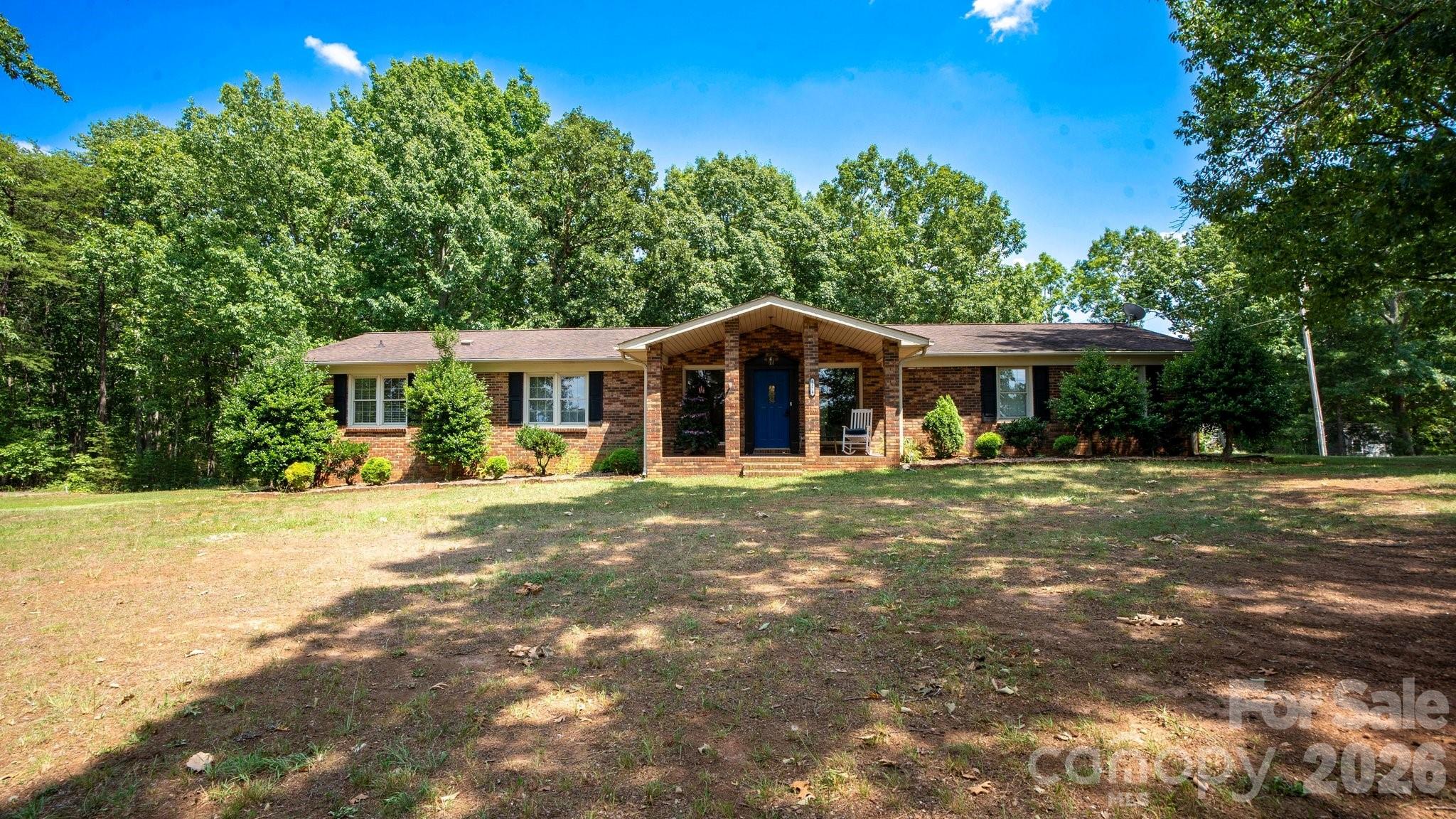 Single Family Residence at 5374 N NC 150 Highway, Lincolnton, photo 2 of 31