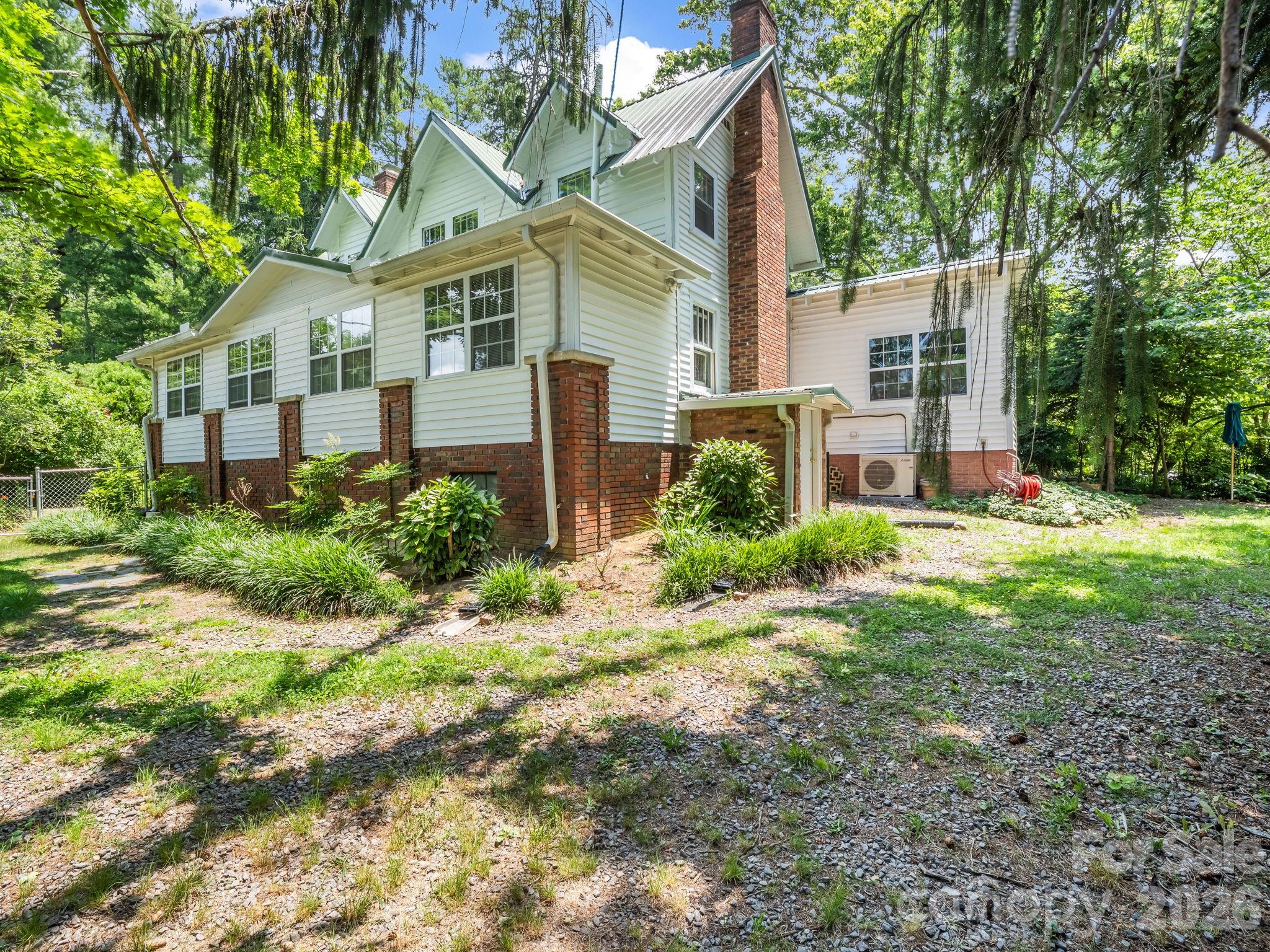 23 Sunset Drive