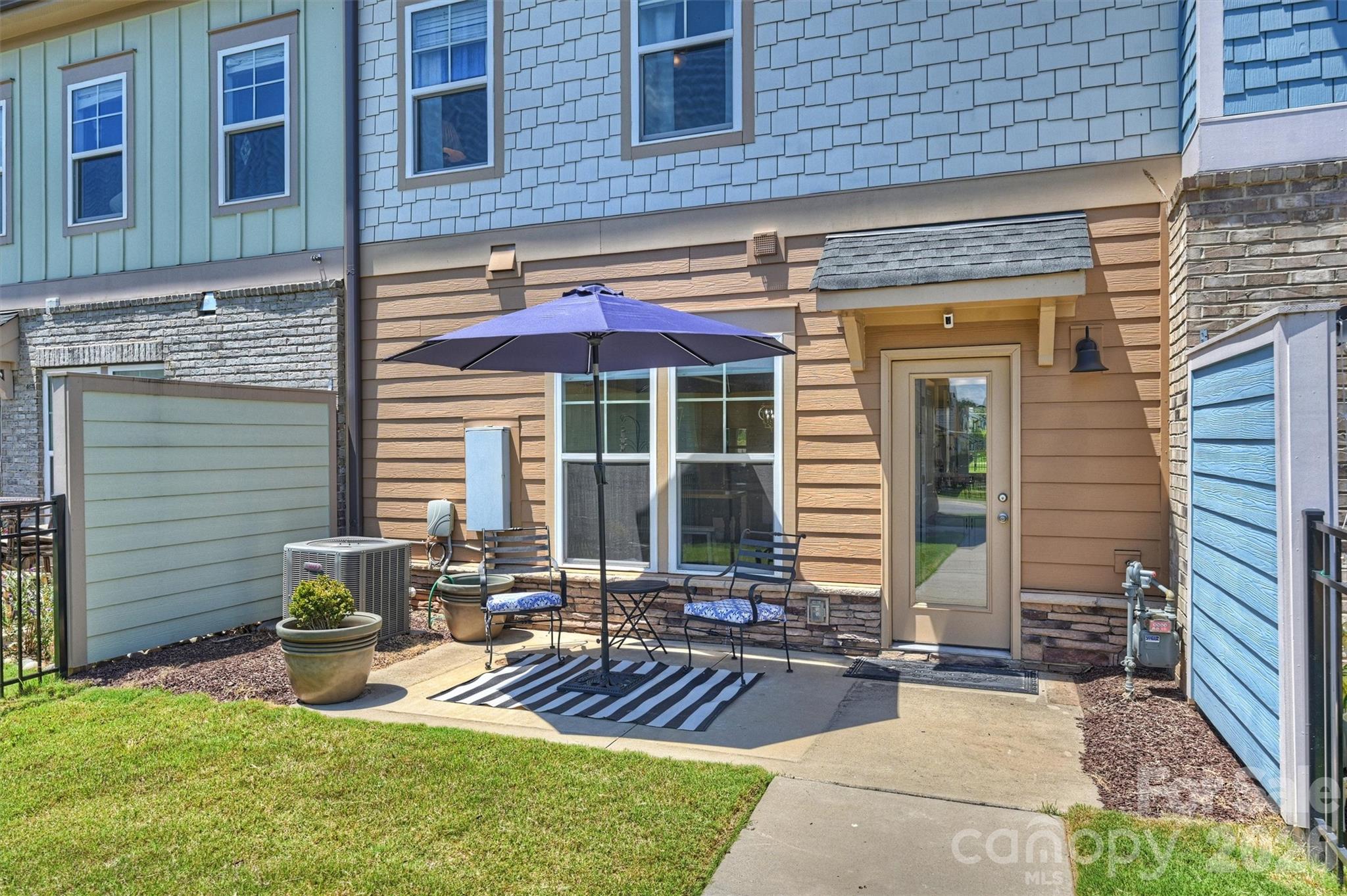 Townhouse at 1064 Riverwalk Parkway, Rock Hill, photo 31 of 36