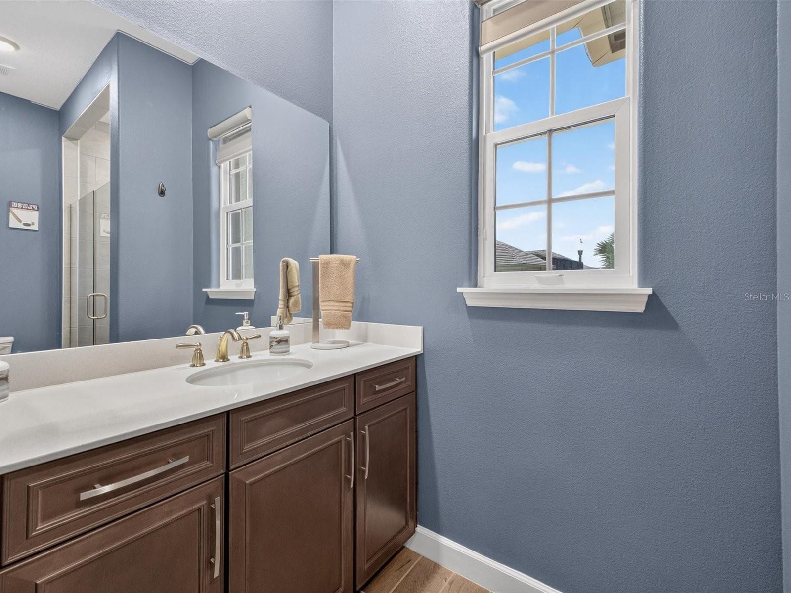 Pool house bathroom - 196 HAMPTON LOOP, DAVENPORT