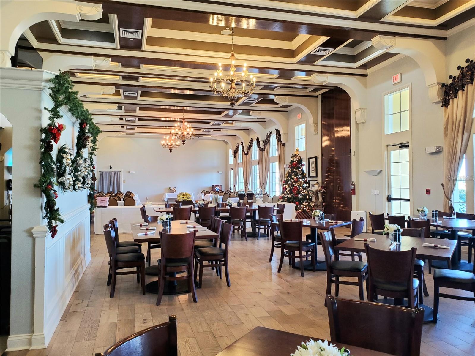 Restaurant has Banquet space - 196 HAMPTON LOOP, DAVENPORT
