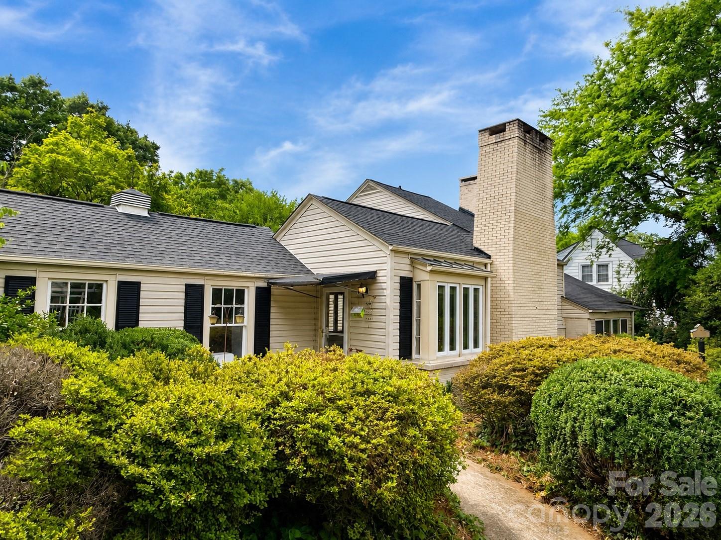 Single Family Residence at 404 Fairview Drive, Lexington, photo 38 of 42