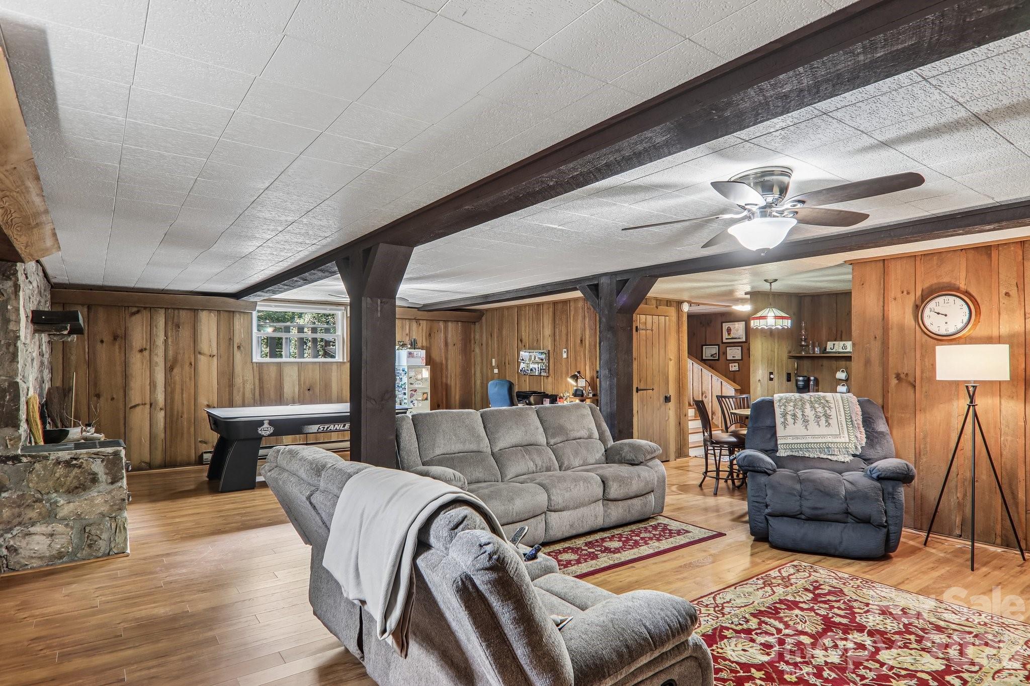 Single Family Residence at 57 Chateau Place, Waynesville, photo 31 of 48