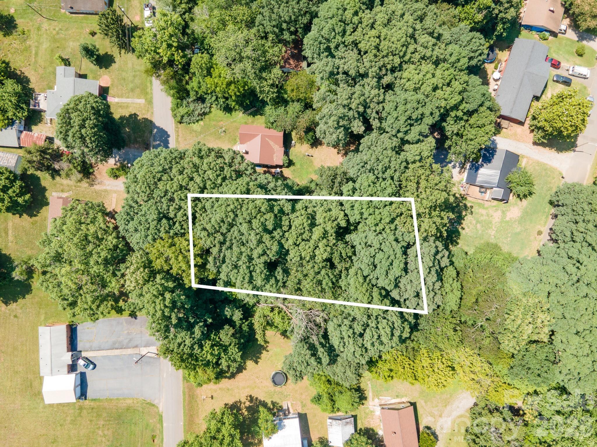 Lot at 202 Wilson Drive, Morganton, photo 4 of 5