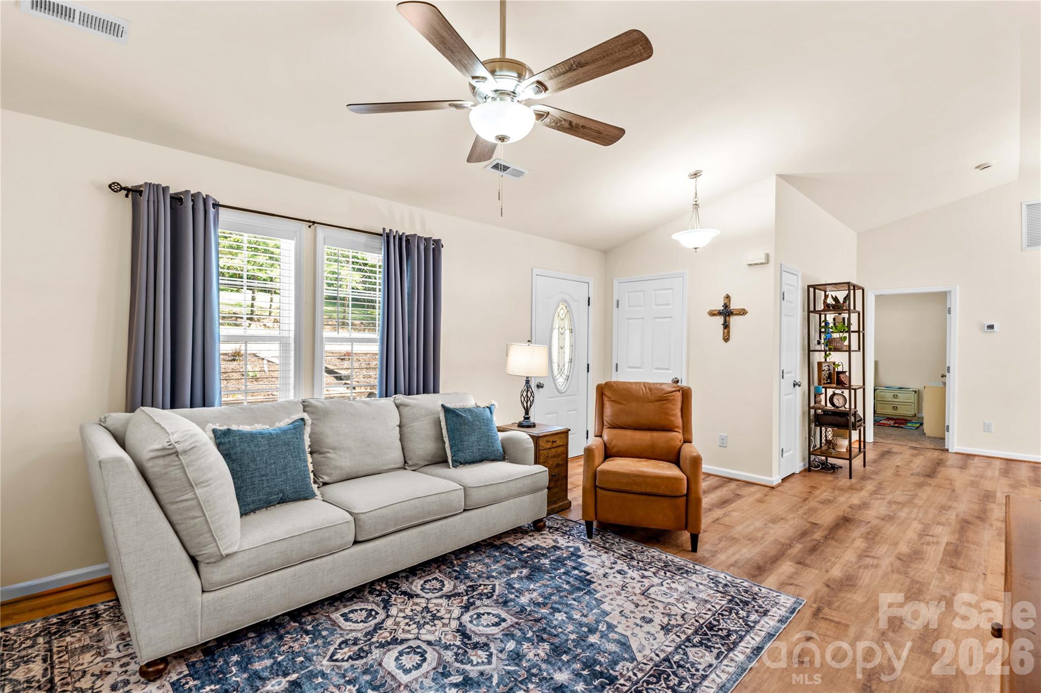 Single Family Residence at 122 S Yadkin River Road, Statesville, photo 2 of 21