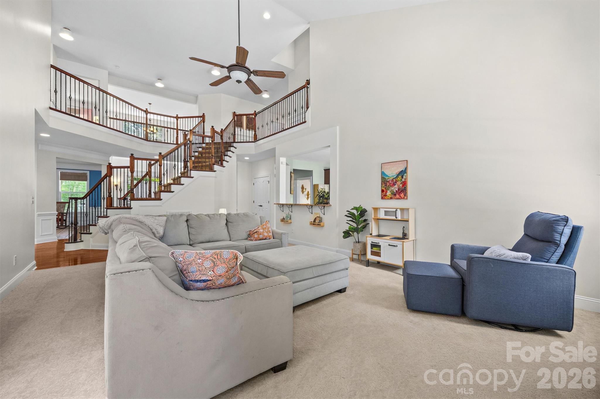 Family Room with view of staircase - 121 Isle Run Drive, Mooresville