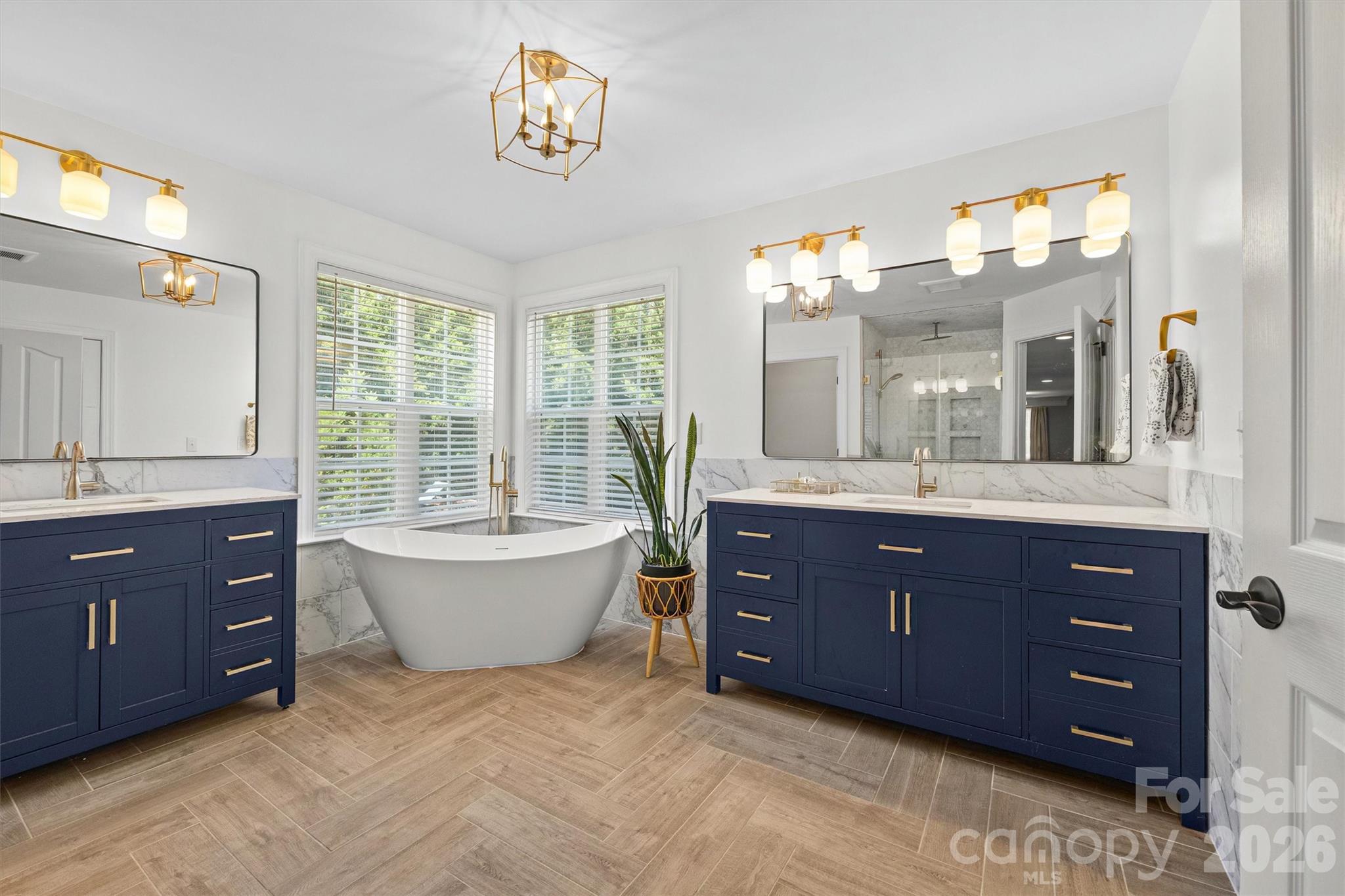 Remodeled Primary Bathroom - 121 Isle Run Drive, Mooresville