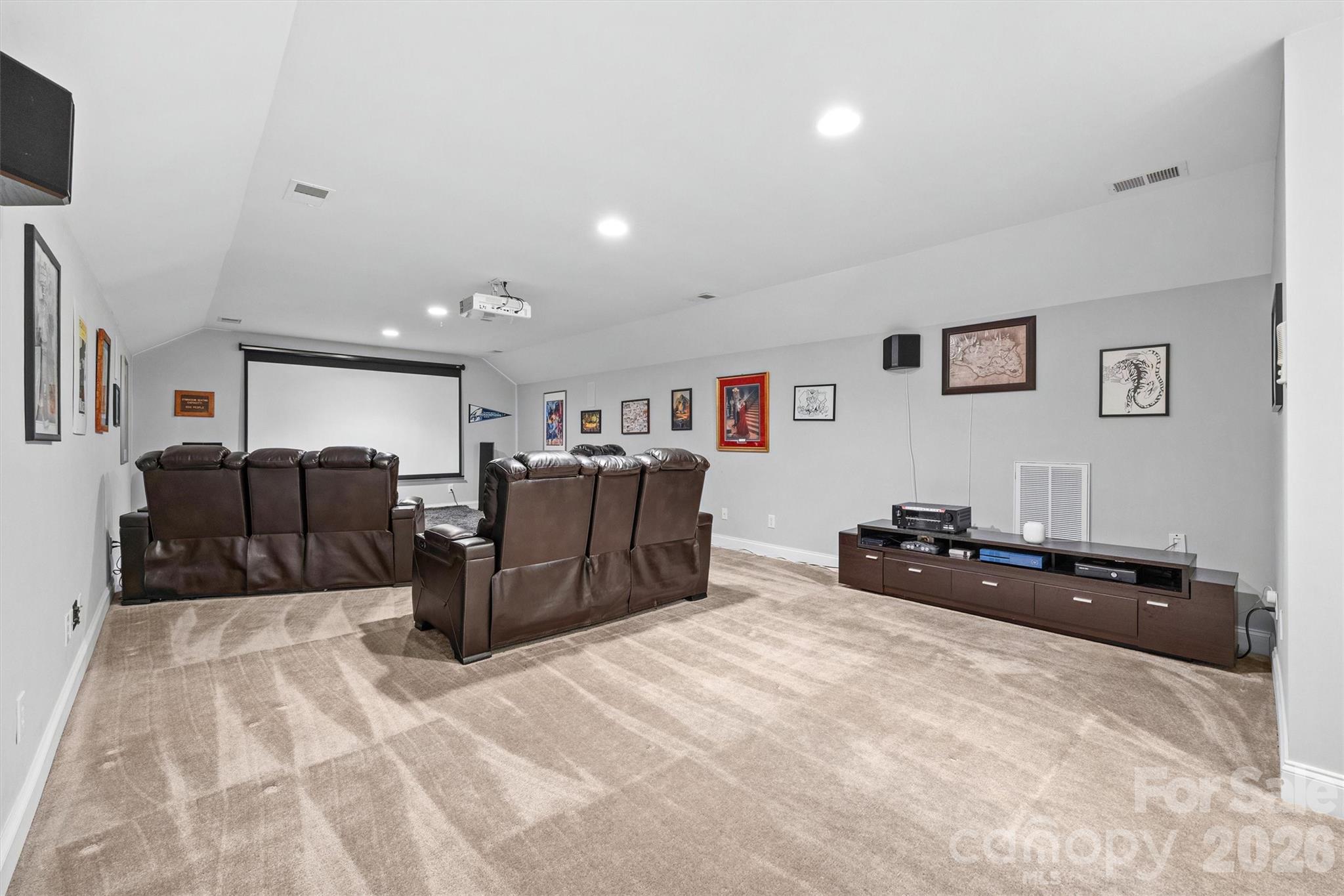 3rd floor bonus room - 121 Isle Run Drive, Mooresville