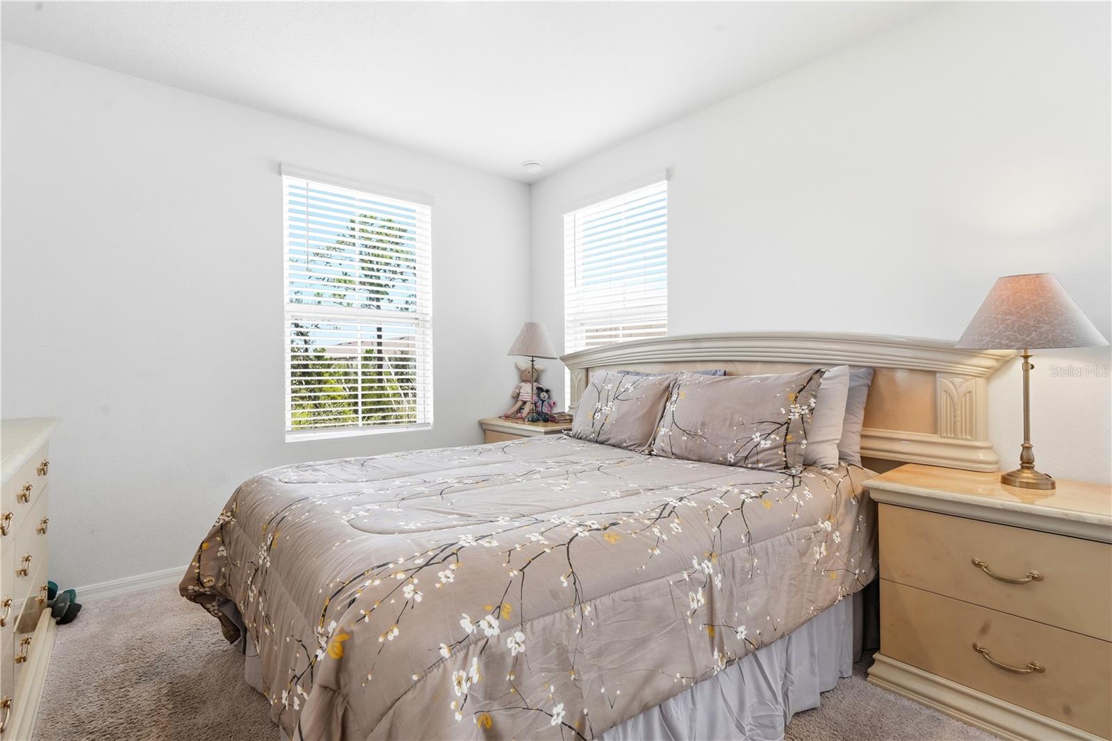 Townhouse at 828 LONGBOAT DR, DAVENPORT, photo 51 of 59