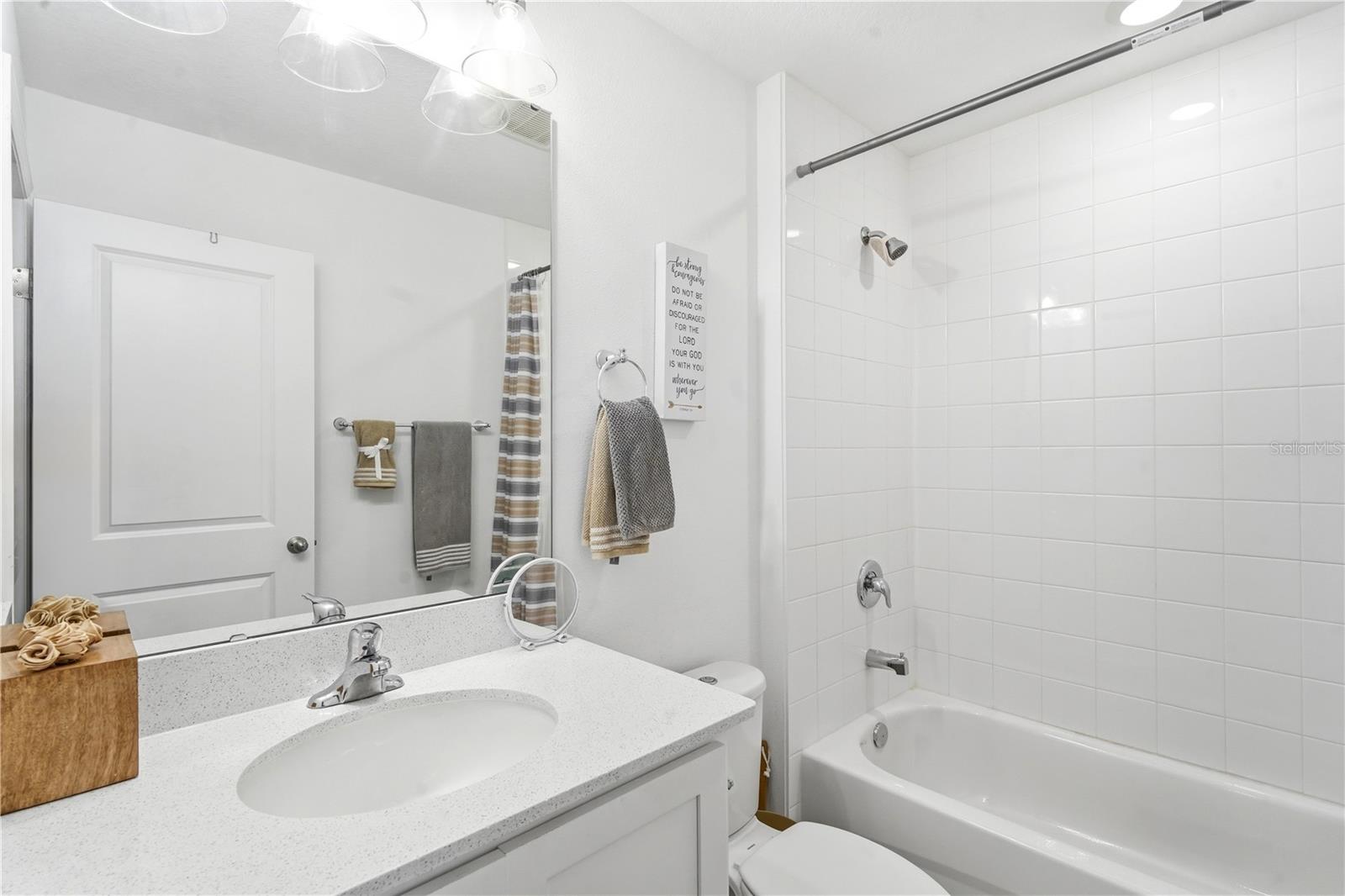 Townhouse at 828 LONGBOAT DR, DAVENPORT, photo 53 of 59