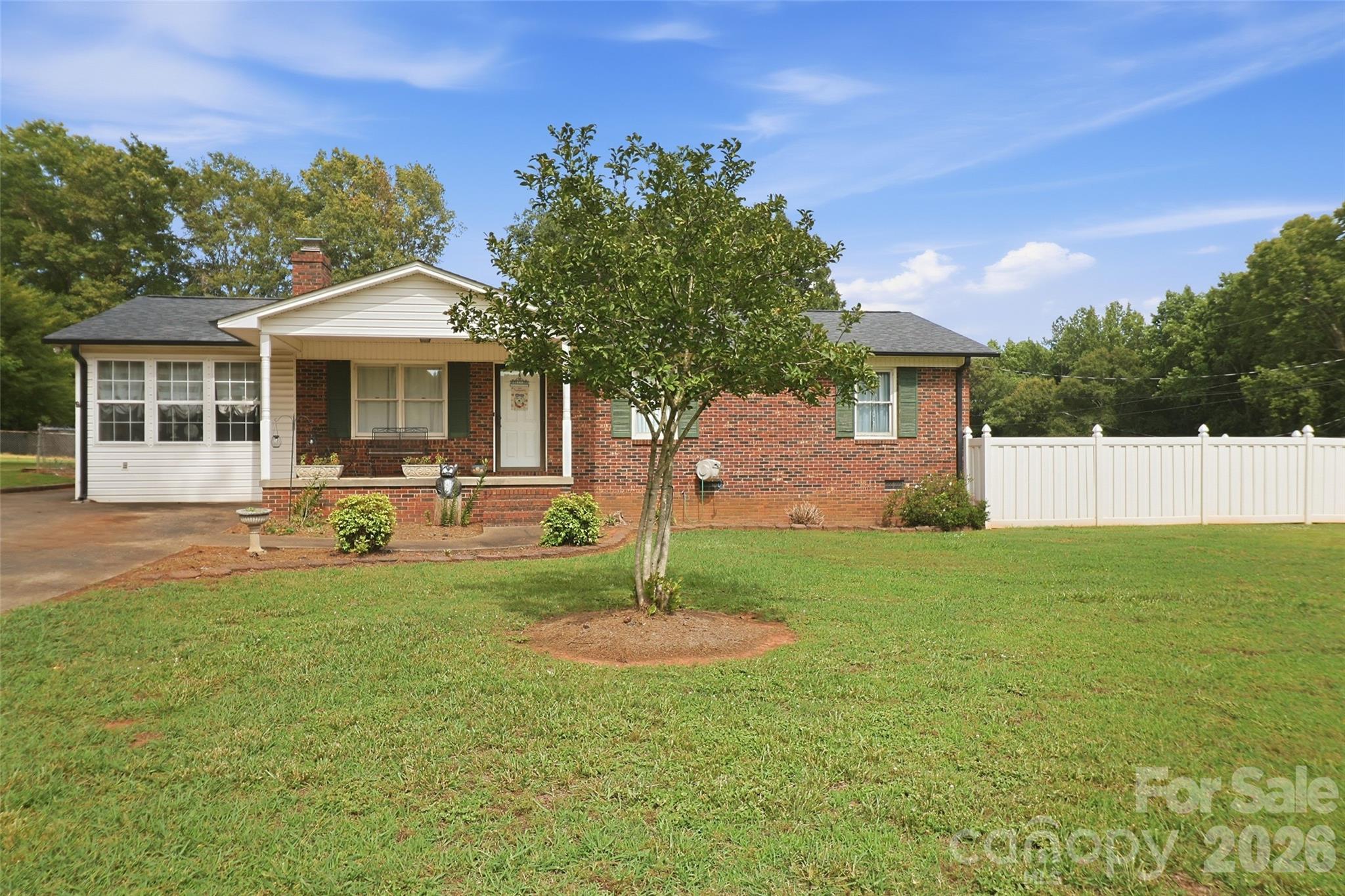Single Family Residence at 115 Arc Street, Bessemer City, photo 2 of 27