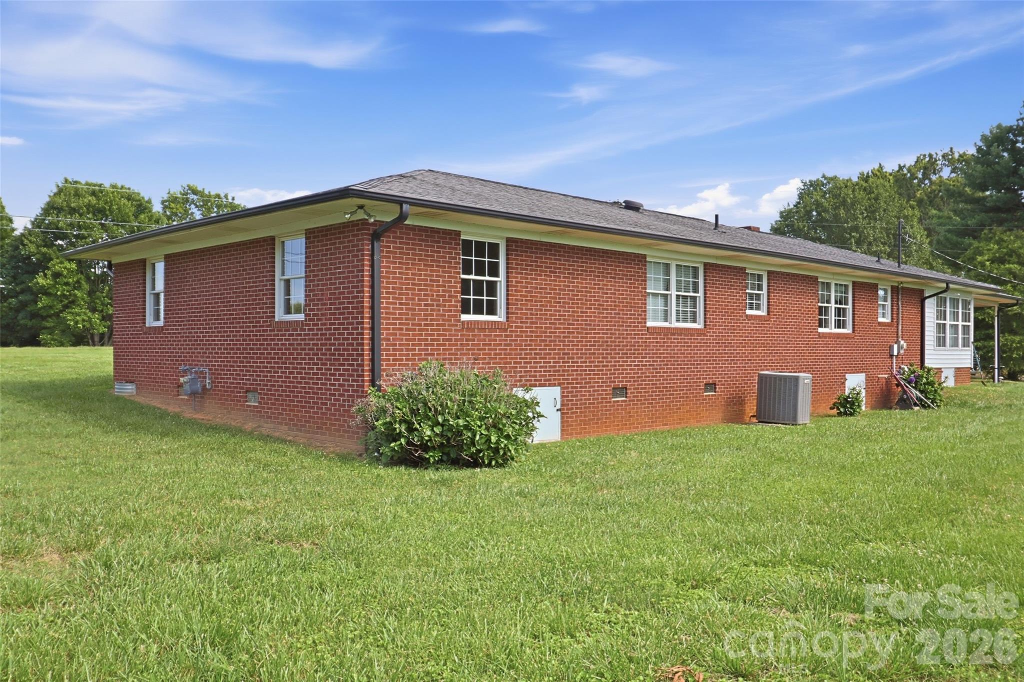 Single Family Residence at 477 Costner School Road, Bessemer City, photo 5 of 32