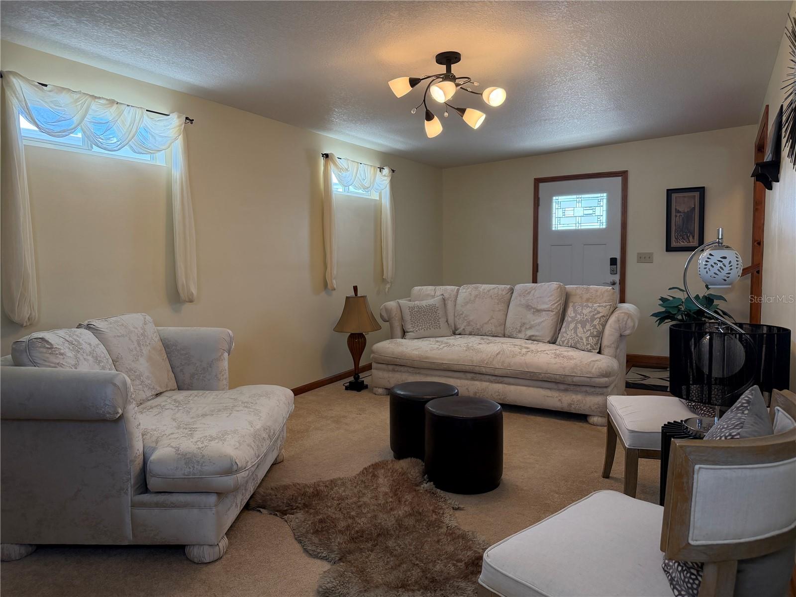 Manufactured Home at 538 CENTER CREST BLVD, DAVENPORT, photo 6 of 28